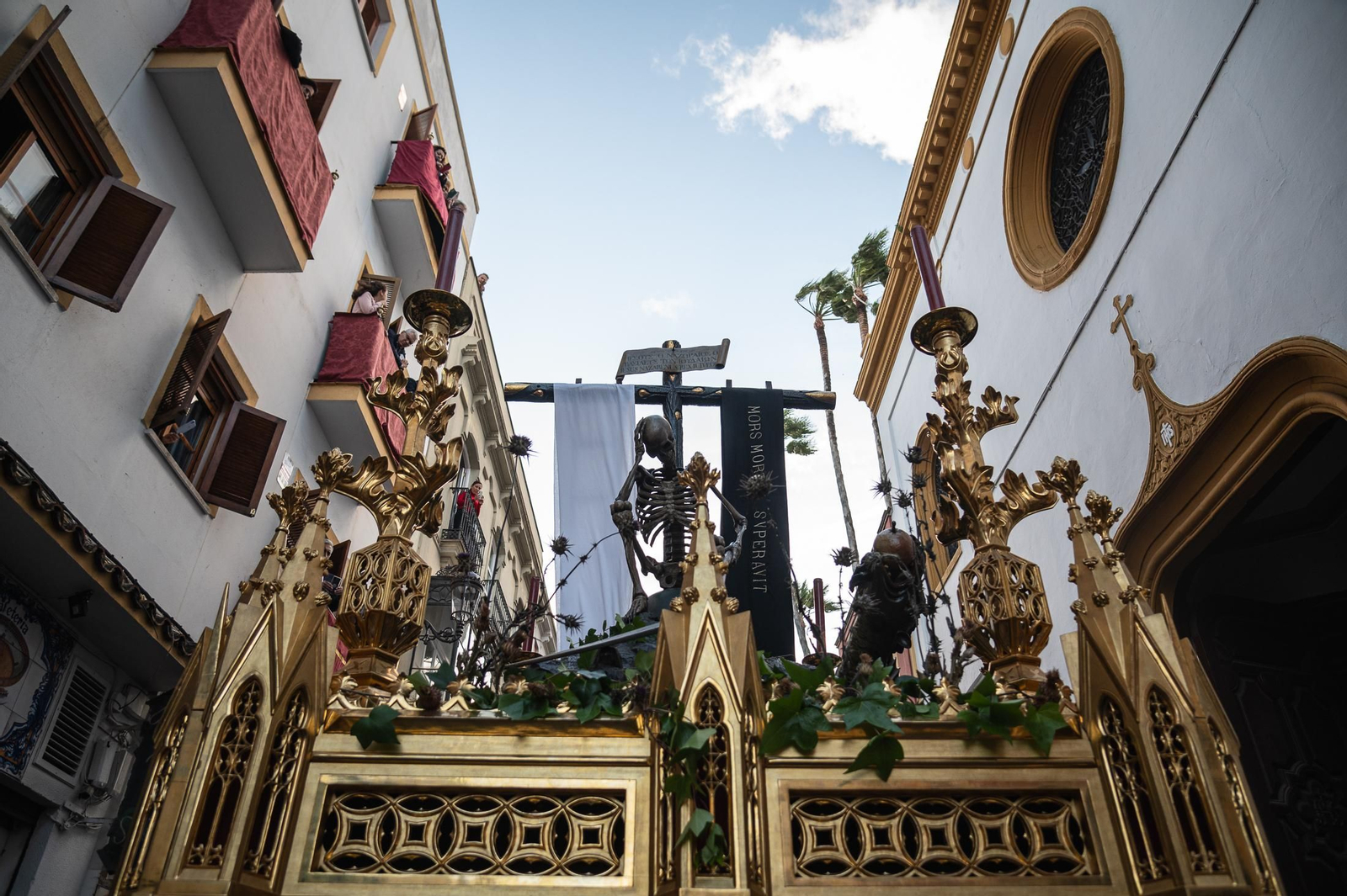 Las imágenes de la Hermandad del Santo Entierro en la Semana Santa de Sevilla 2024