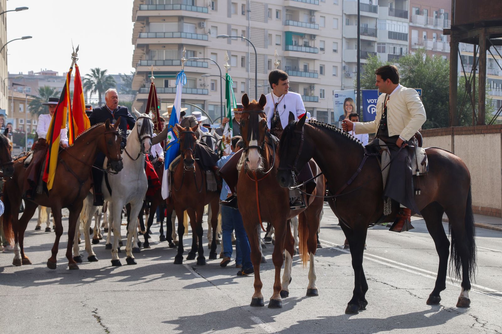 El Rocío 2023: Imágenes de los peregrinos de la Hermandad de Emigrantes