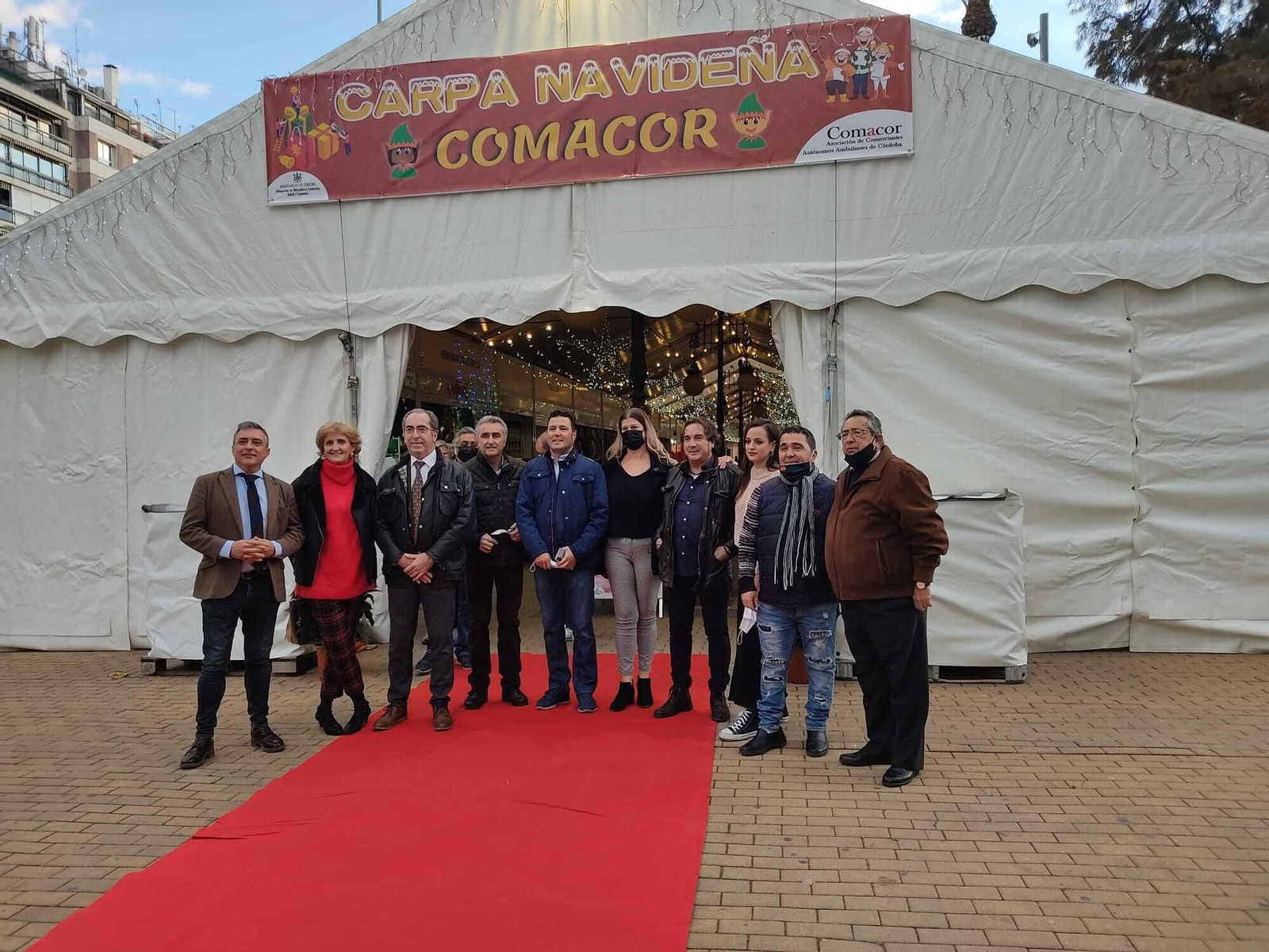La inauguración de la carpa navideña de la Victoria en Córdoba, en fotografías
