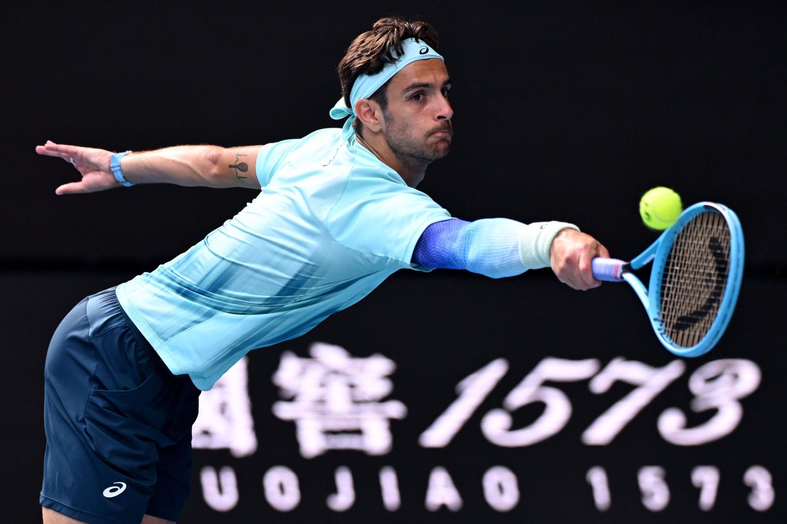 Las fotos de la retirada de Musetti ante Djokovic y del resto de cuartos de final