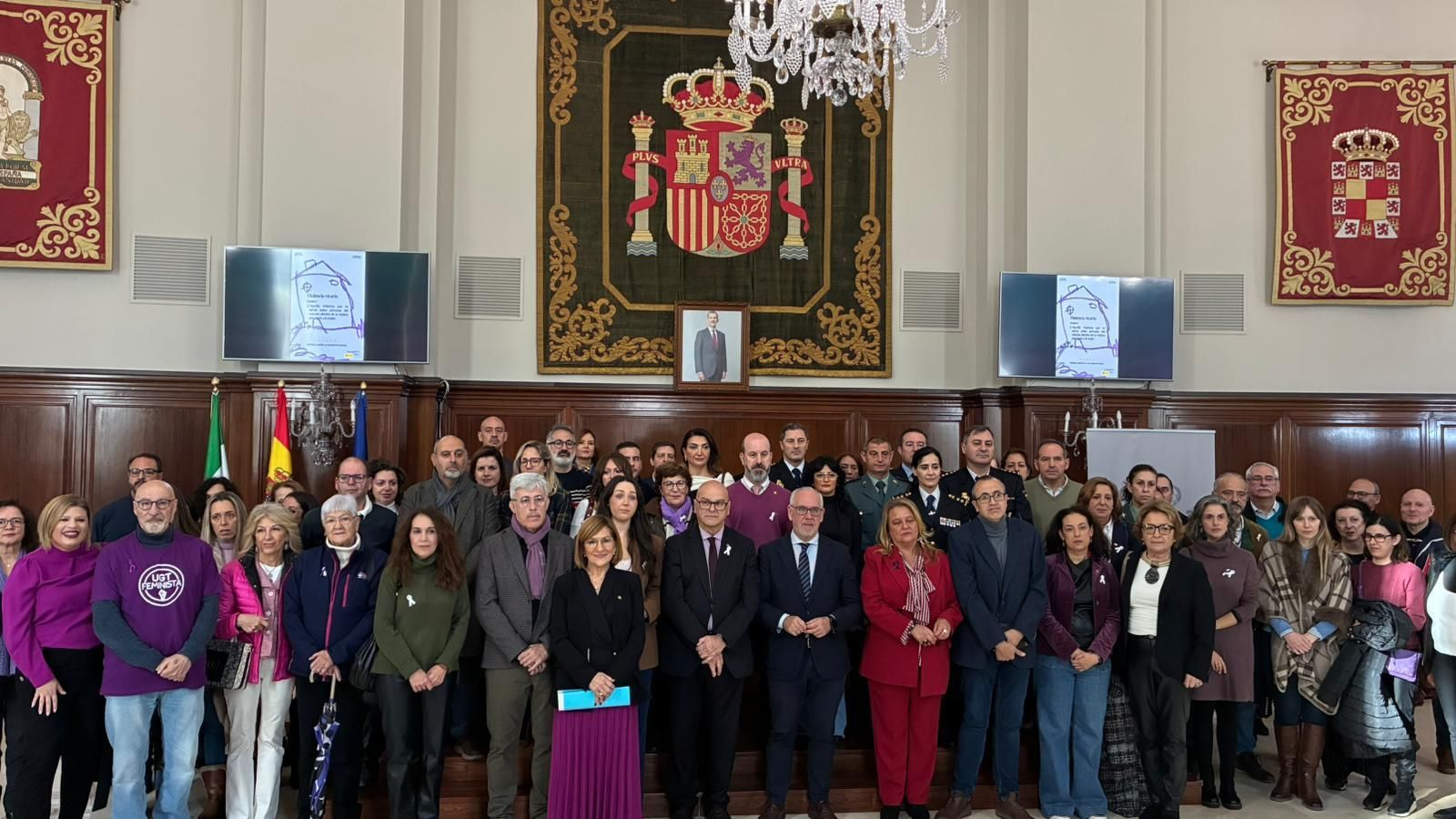 Acto institucional contra la violencia de género en la Subdelegación del Gobierno.