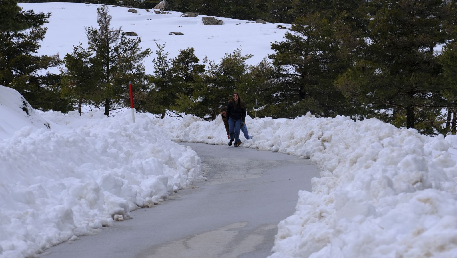 Imágenes del temporal de nieve en la provincia de Almería.