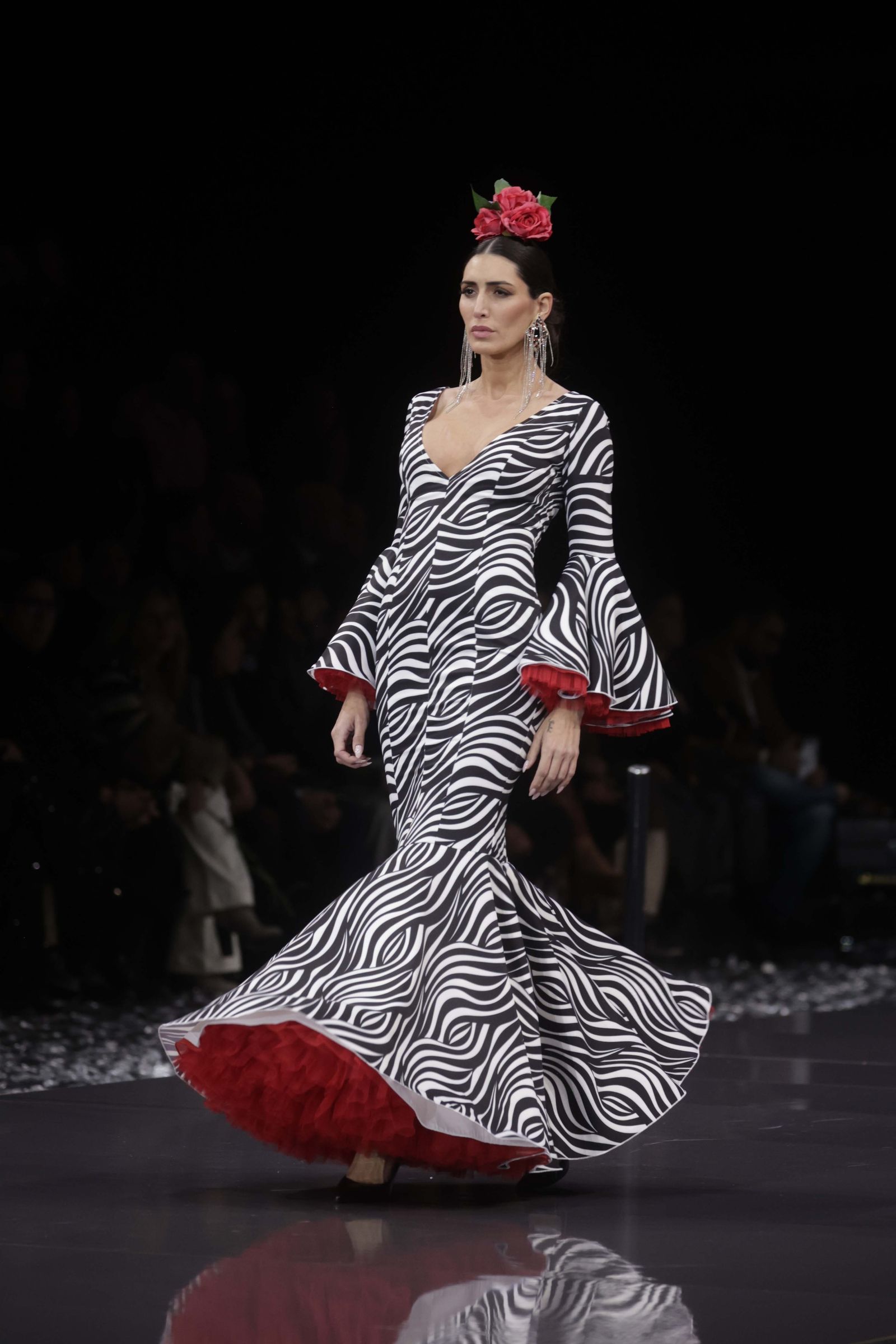 El desfile de Pilar Rubio en SIMOF 2023, todas las fotos