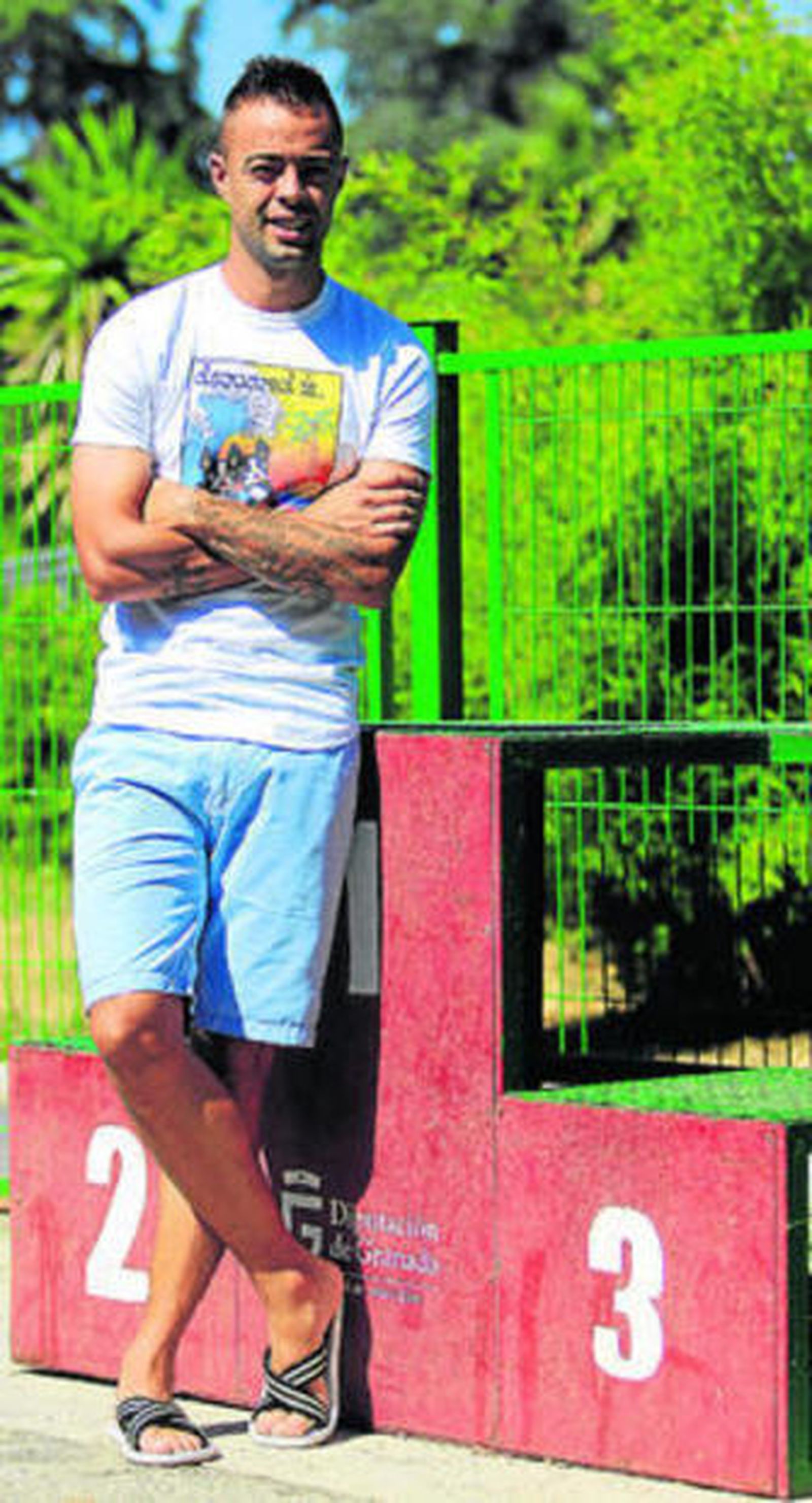 Dani Benítez, extremo del Granada CF.