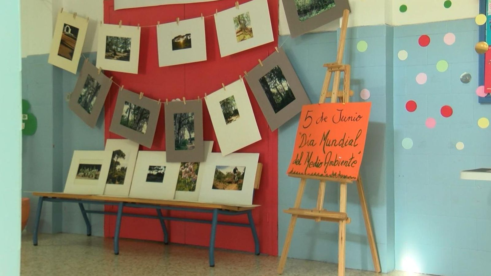 Una parte de la exposición del colegio 'El Trocadero'