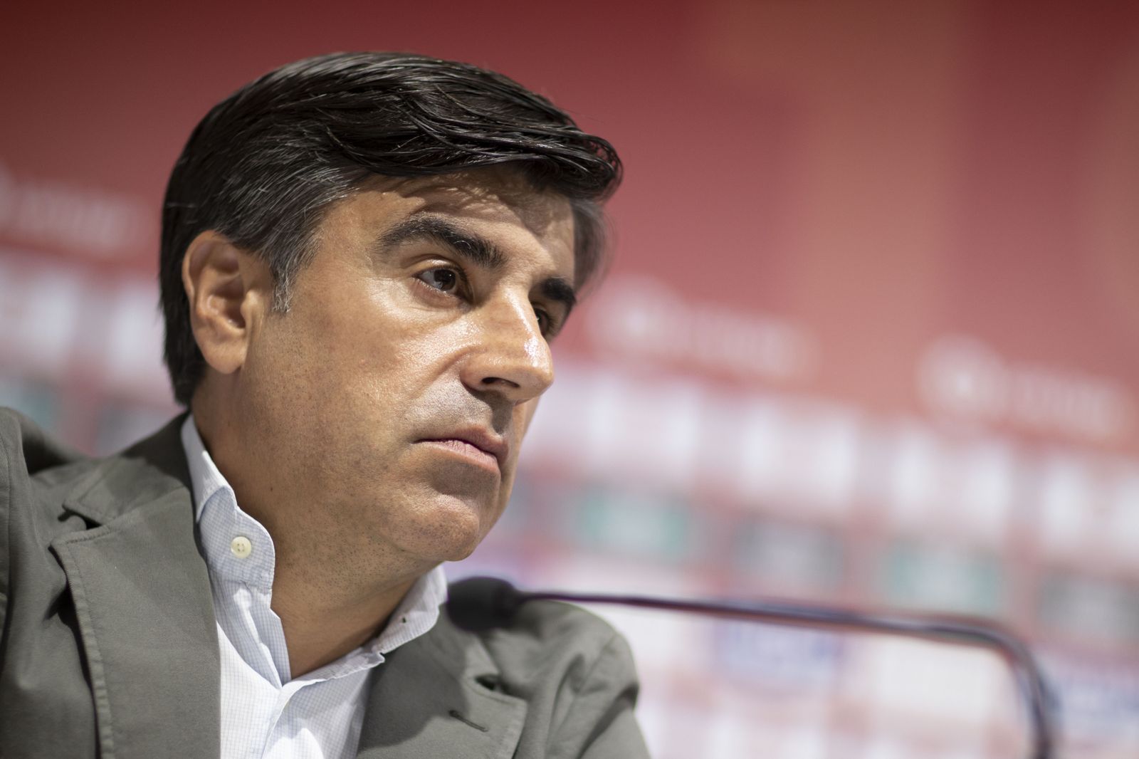 Las últimas horas del mercado de fichajes le darán mucho trabajo a Nico Rodríguez