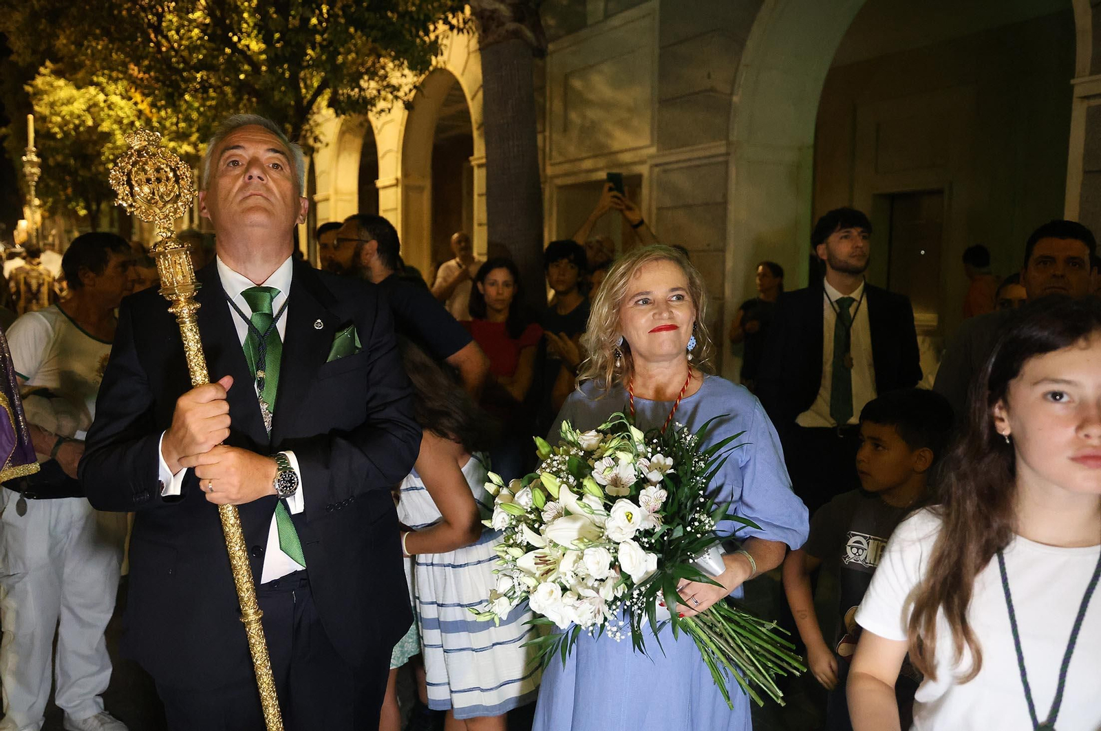 Imágenes de la procesión extraordinaria de la Virgen de la Esperanza por las calles de Huelva