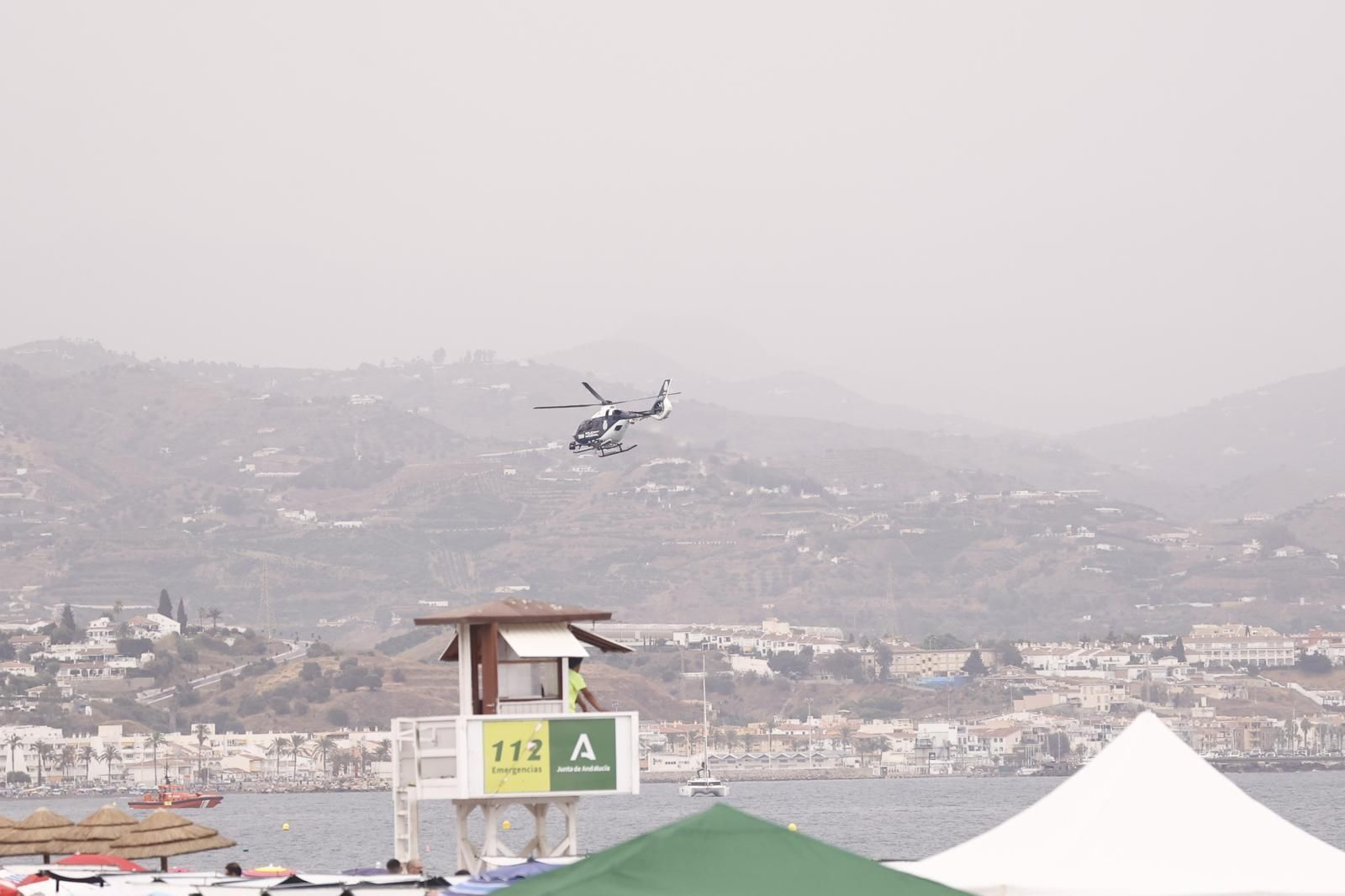 El festival acrobático áereo de Torre del Mar, en imágenes