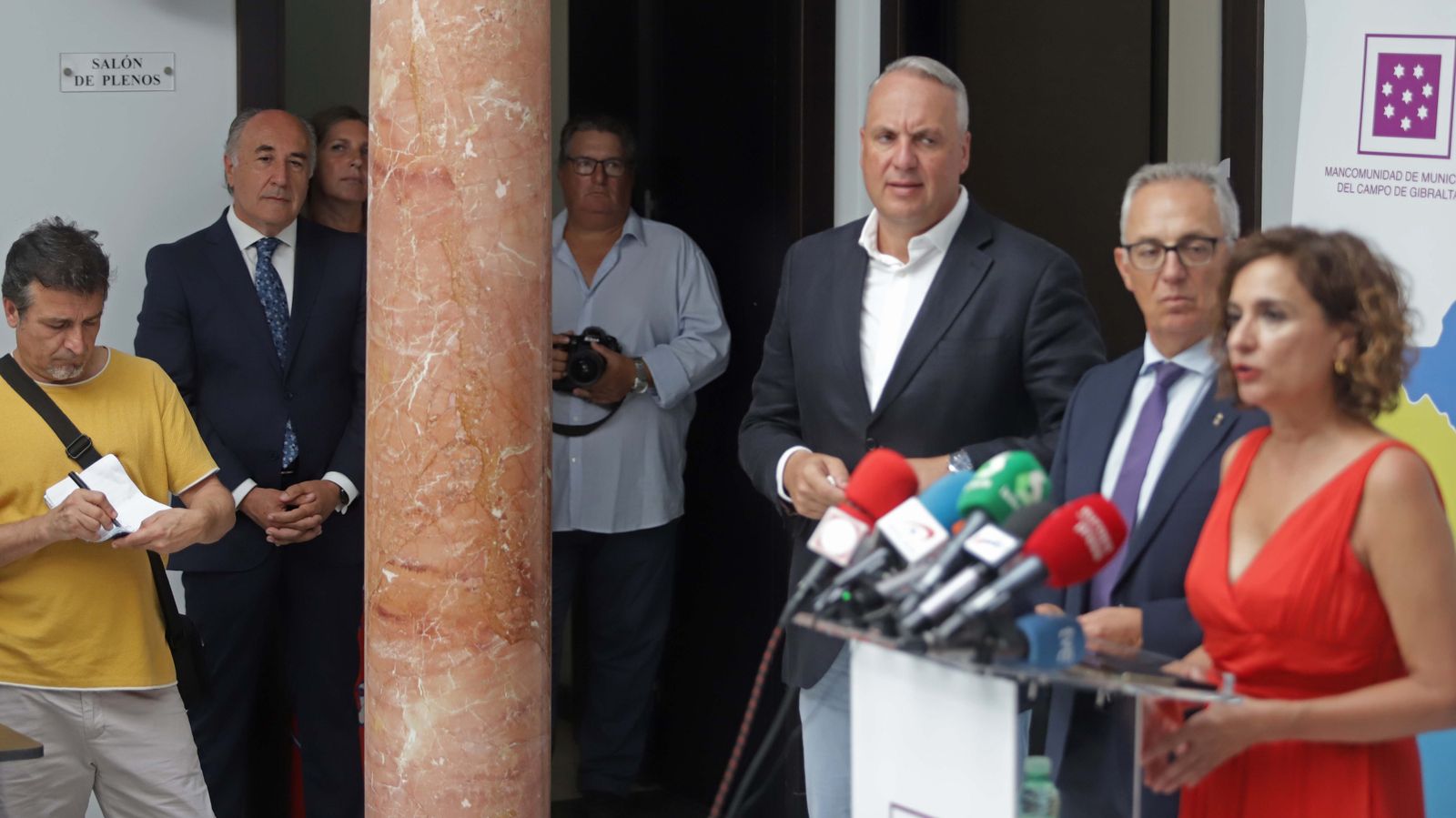 Fotos de la visita de María Jesús Montero a Algeciras