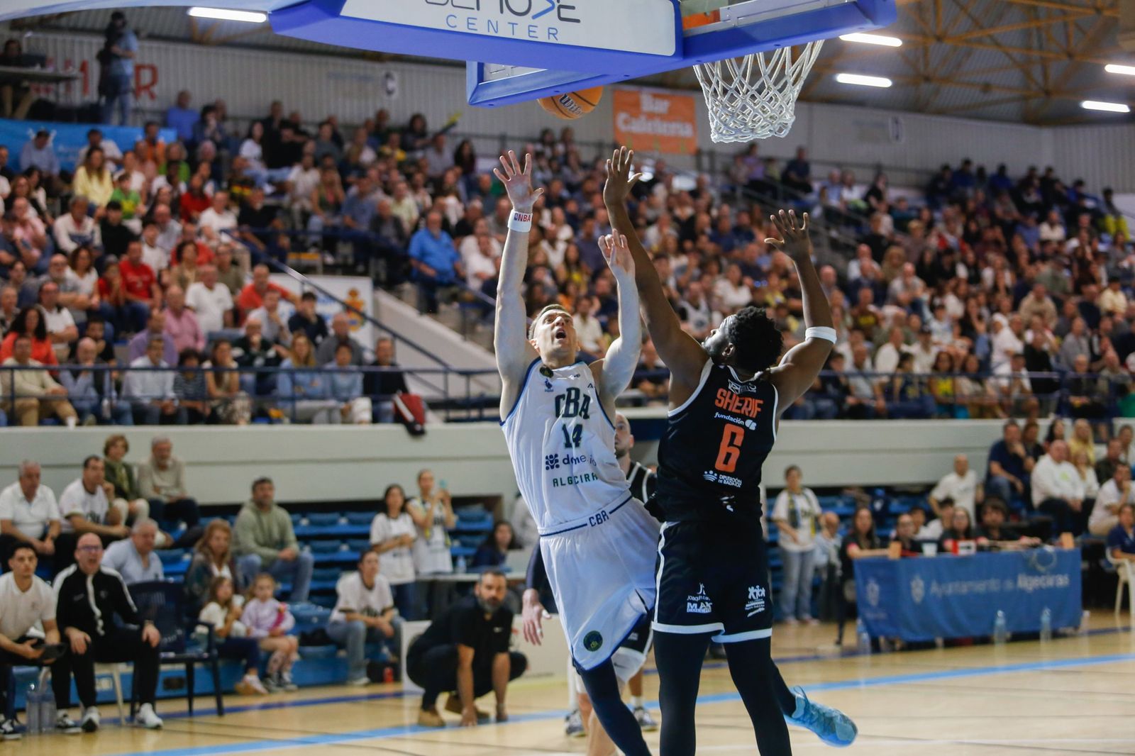 Las fotos del CB Algeciras - Badajoz de la fase de ascenso a Segunda FEB