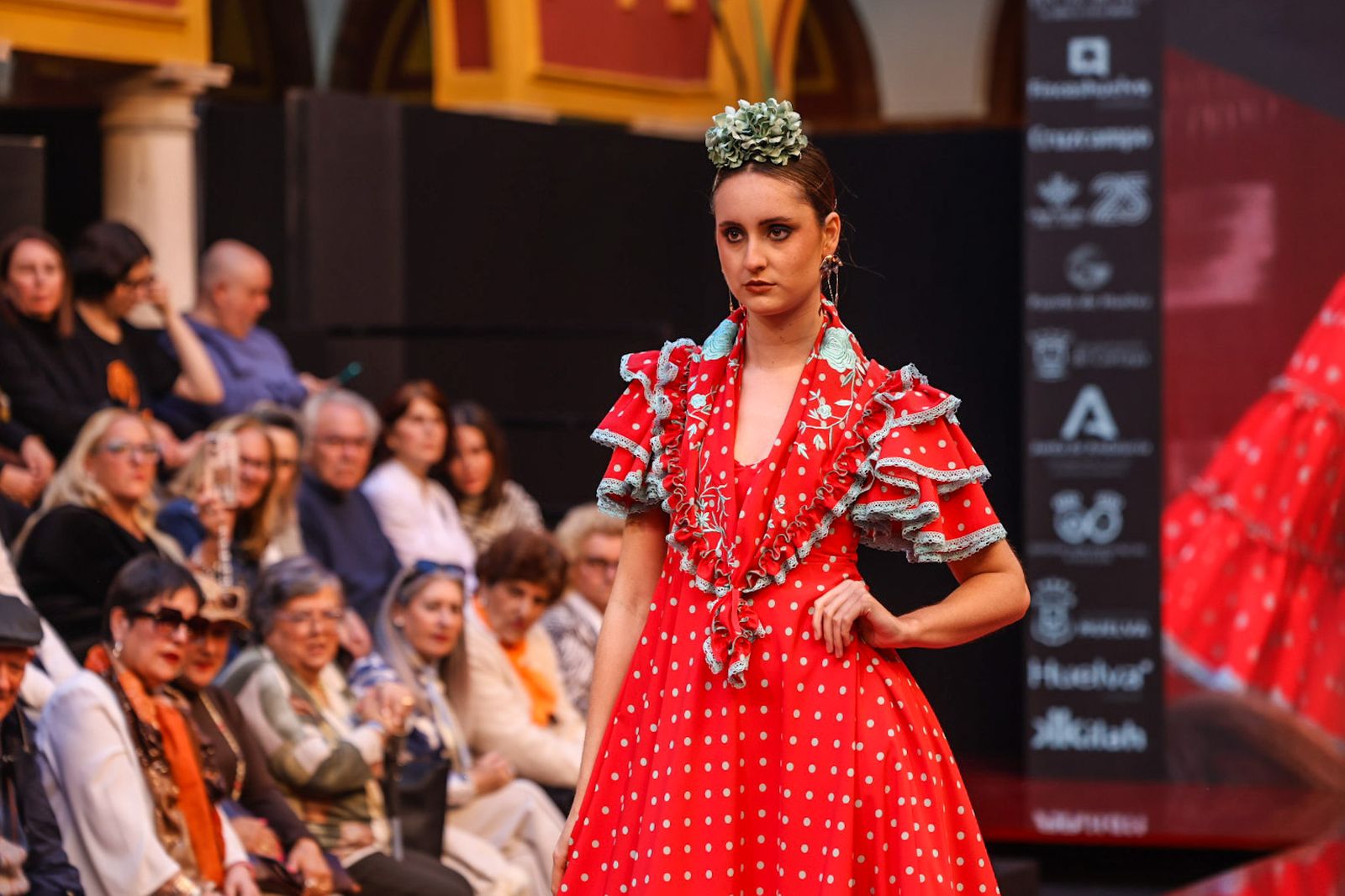 Fotografías de la Pasarela Huelva Flamenca 2026