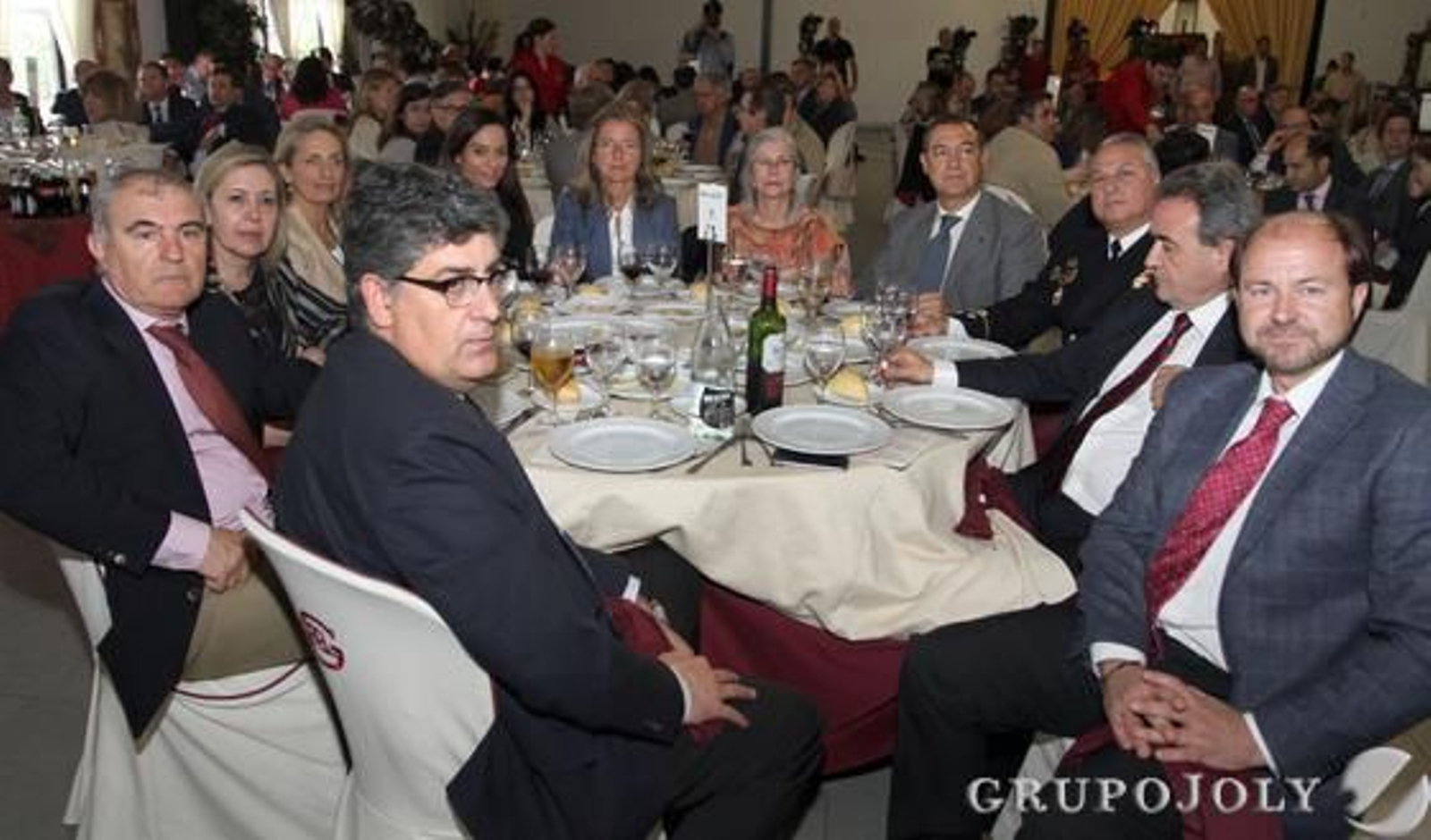 Gabriel Peñafiel, Juan Manuel Díaz del Valle, María Teresa García, Carmen Garrido, Rocío Pizarro, Adelaida Mellado, Esperanza Morillo, Ezequiel Romero, Juan Feal, Rafael López-Tarruella, Guillermo García-Palacios.

Foto: Canterla/Josue Correa /Alberto Dominguez