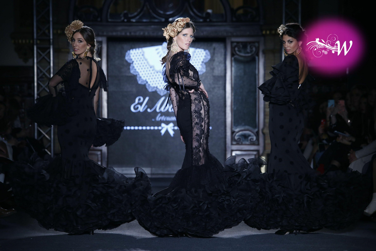 El abanico artesanía expone su colección 2020 en un desfile en We Love Flamenco, todas las fotos