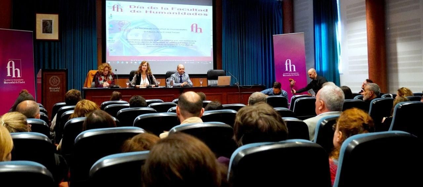 Acto por el día del patrón de la Facultad de Humanidades de la UHU.