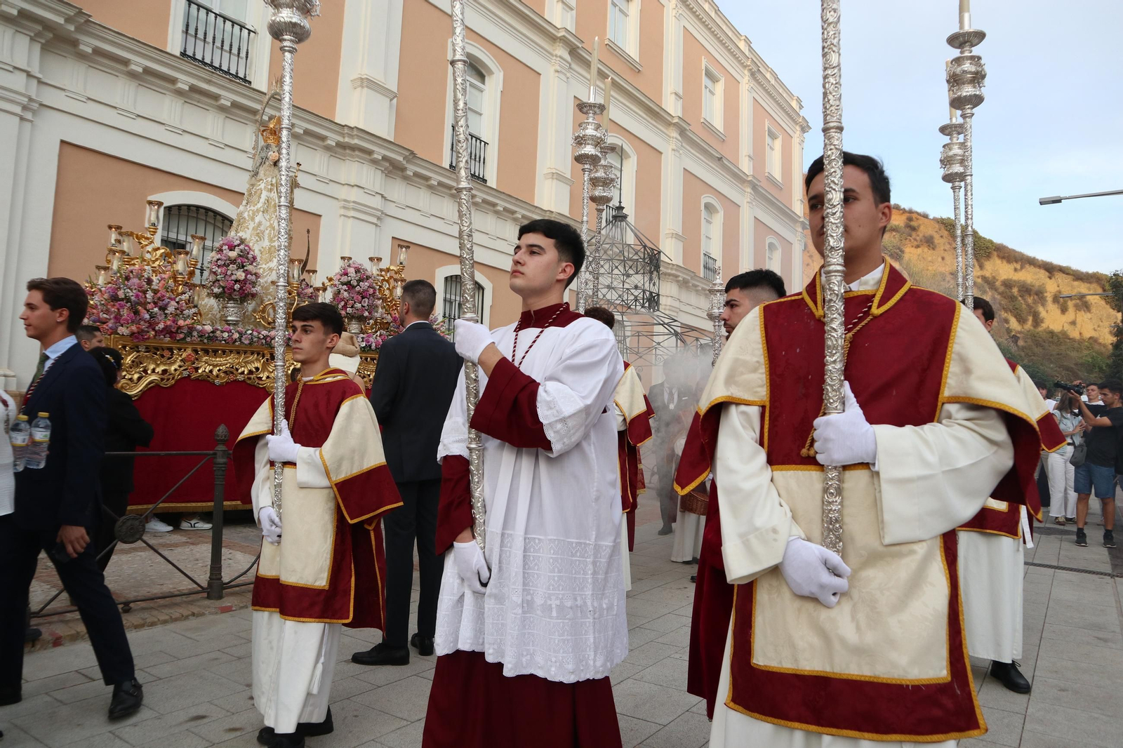 Procesión de la Virgen de la Merced de Huelva en imágenes