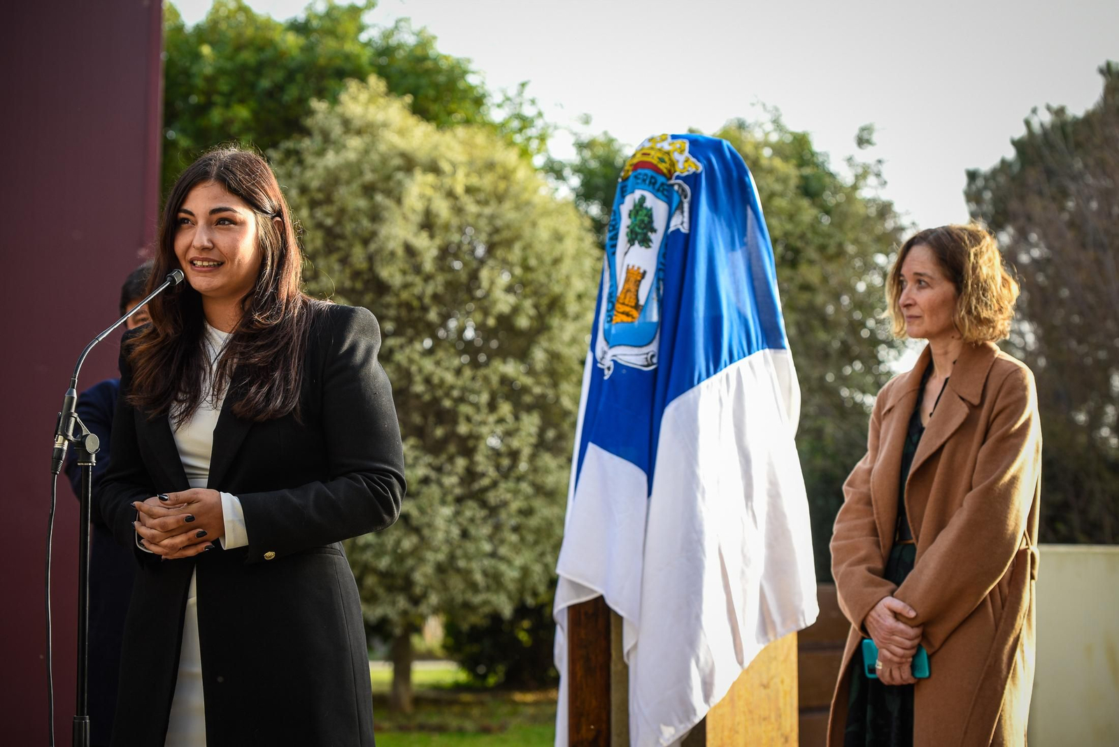 Imágenes de la inauguración del busto de Jesús Quintero en el Centro de la Comunicación Jesús Hermida