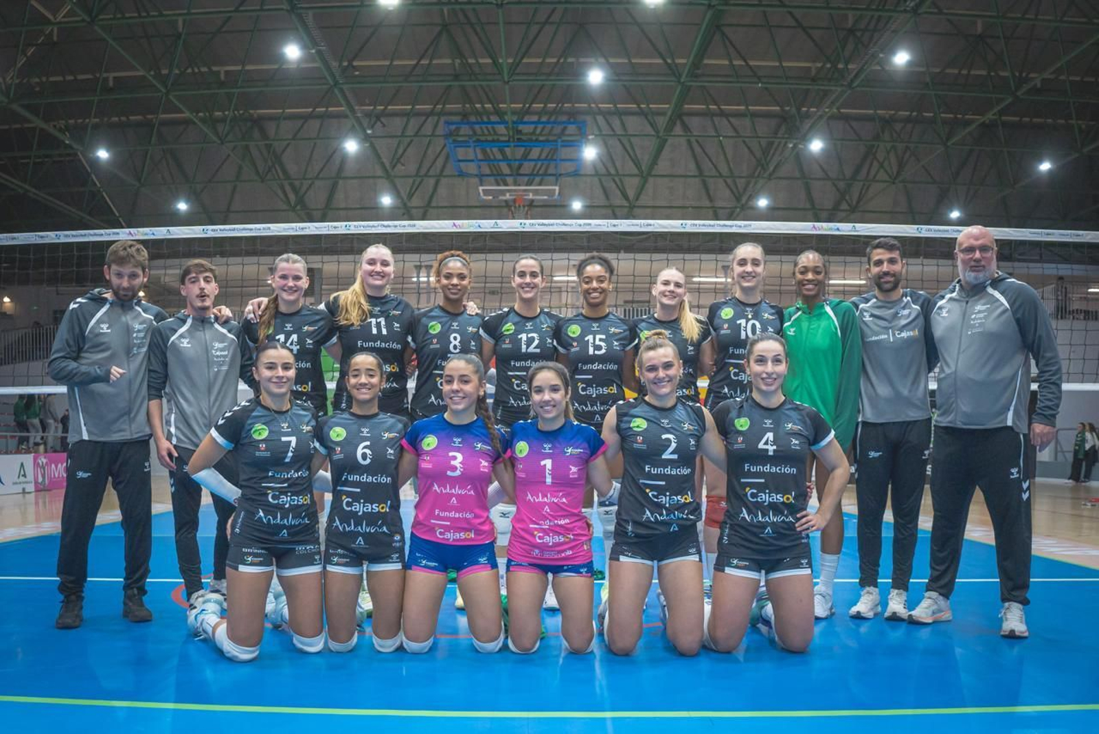 Las fotos del Fundación Cajasol Andalucía-Dynamo Apeldoorn