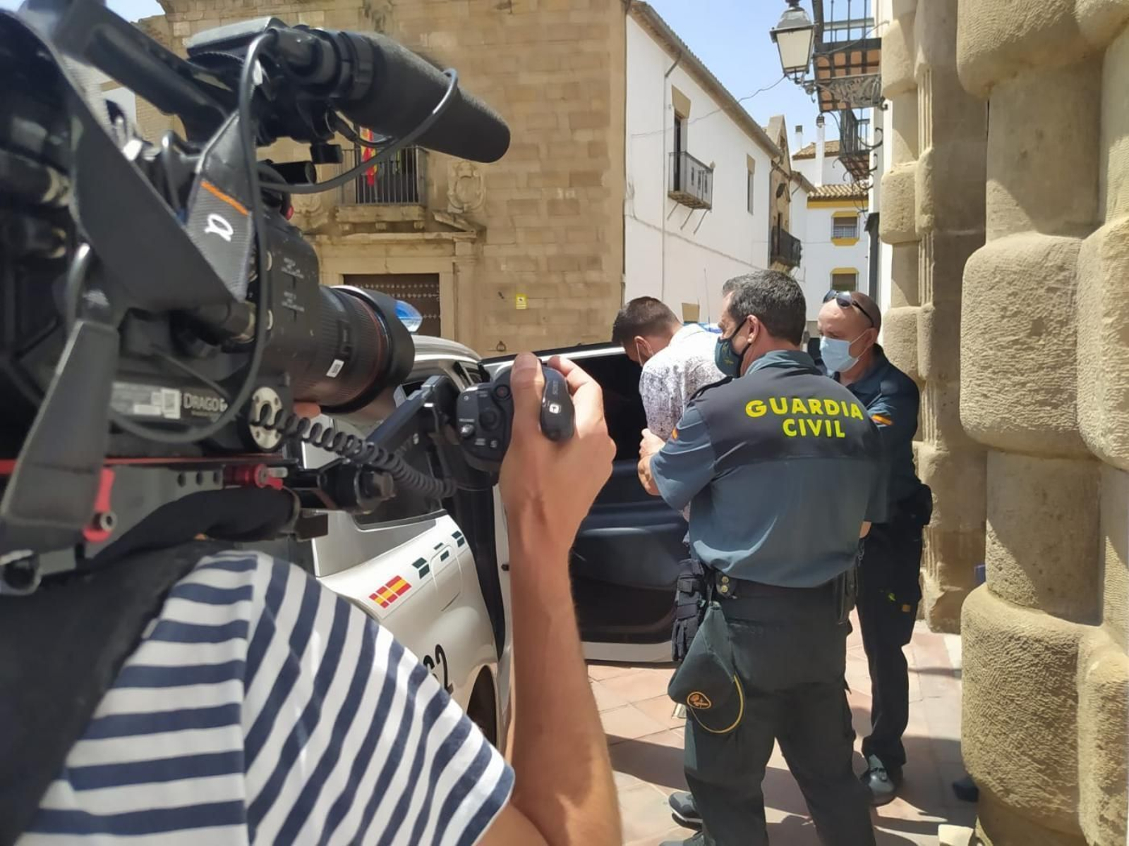 El detenido por la muerte de Alicia a su salida de los juzgados de la localidad de Andújar antes de ingresar en prisión.