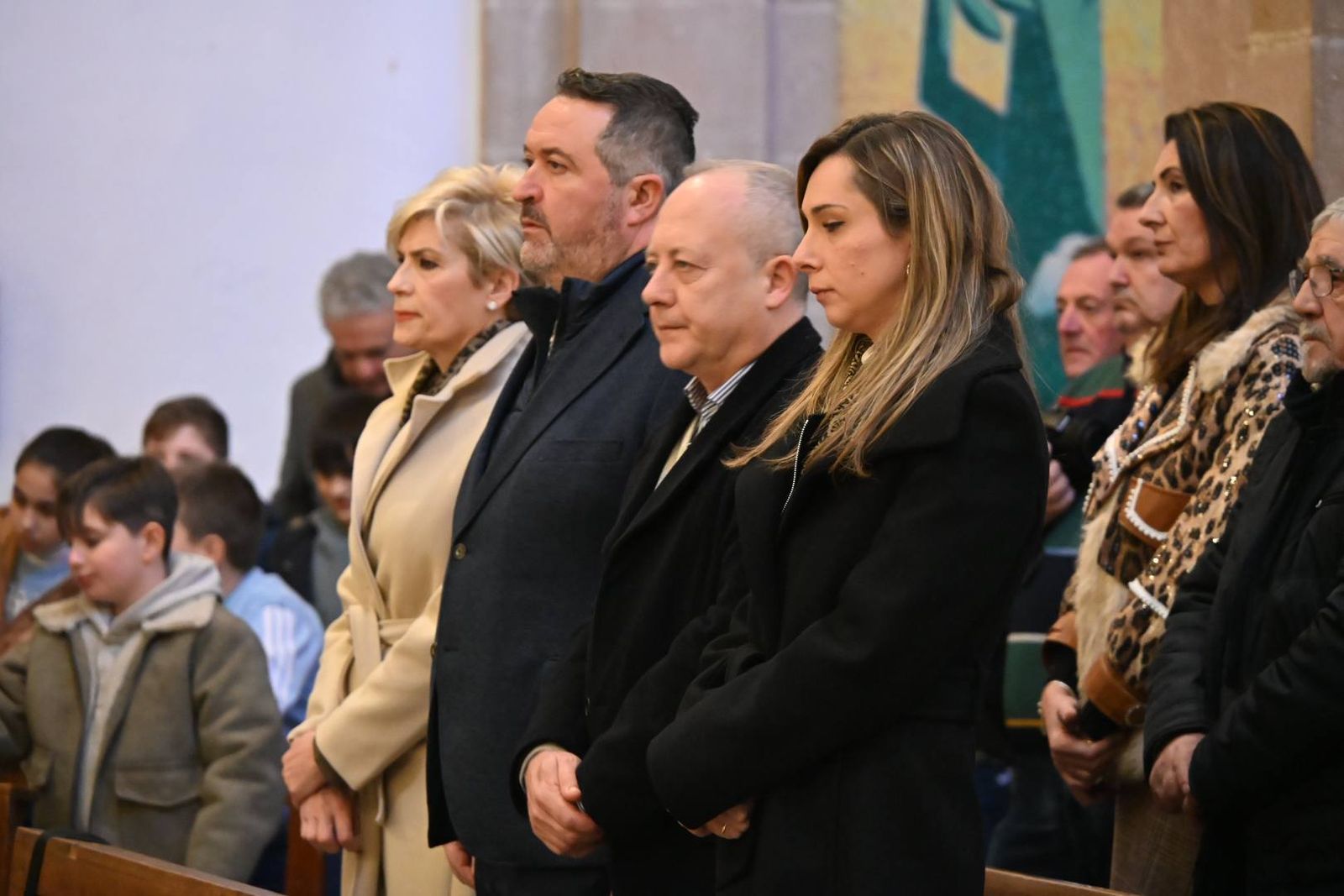 Las imágenes del homenaje de Villa del Río a su párroco emérito, Manuel Tirado Fernández