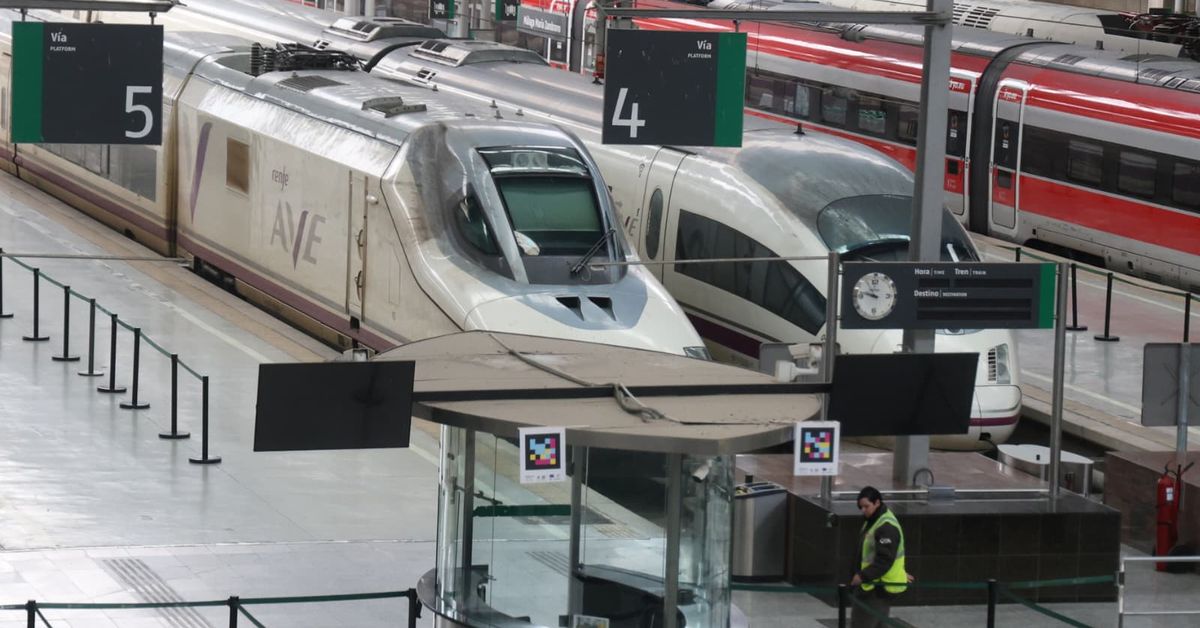 Huelga de maquinistas en Málaga: solo circulan los Cercanías con servicios mínimos, el resto de trenes están suspendidos