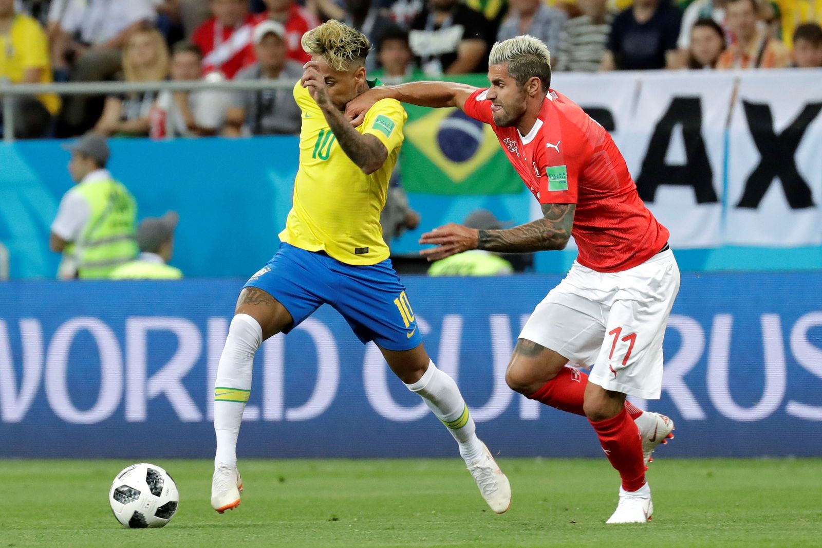 Las imágenes del Brasil-Suiza