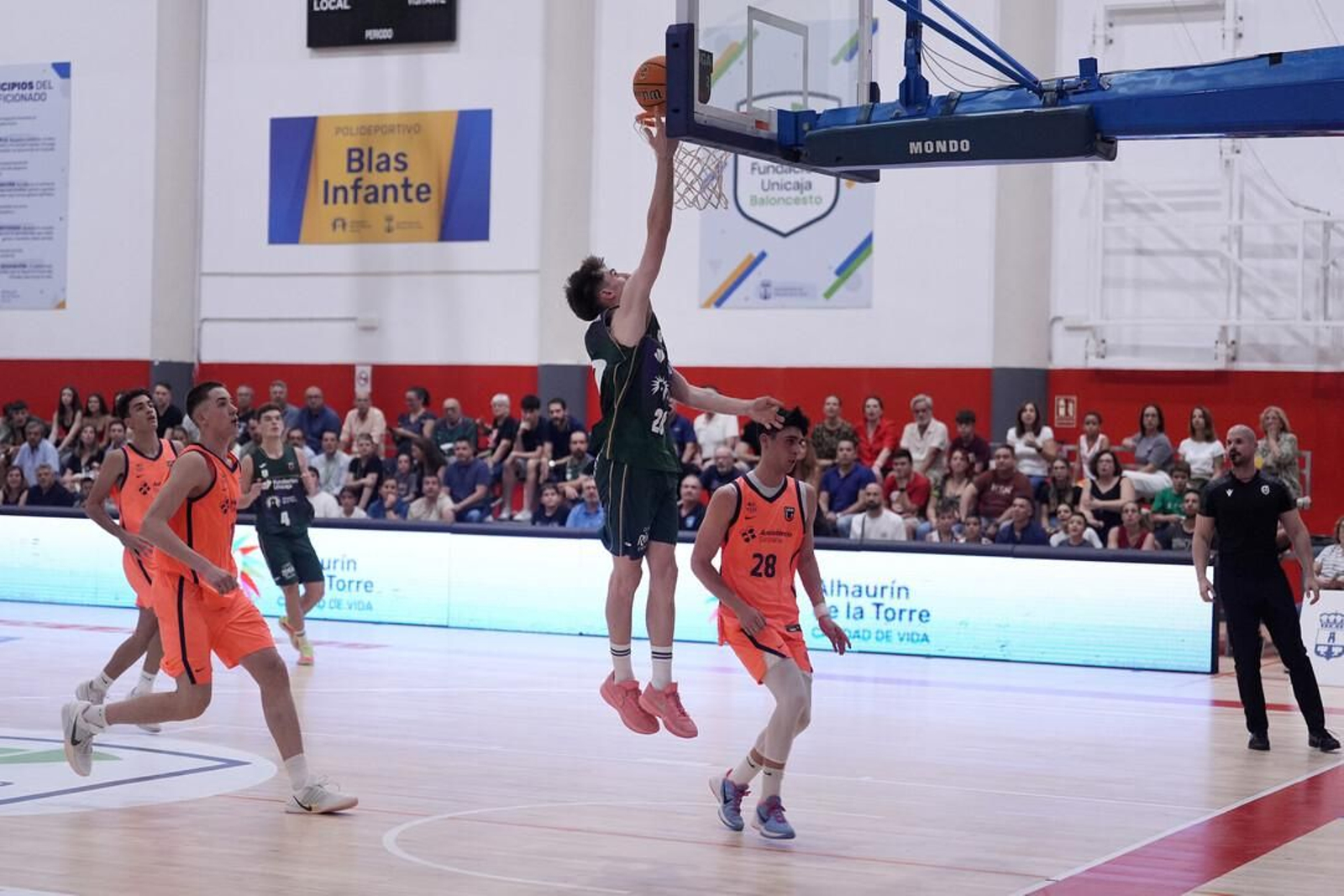 Liga U 22: El Unicaja plantó cara al Barça de Dabone hasta el final (70-87)