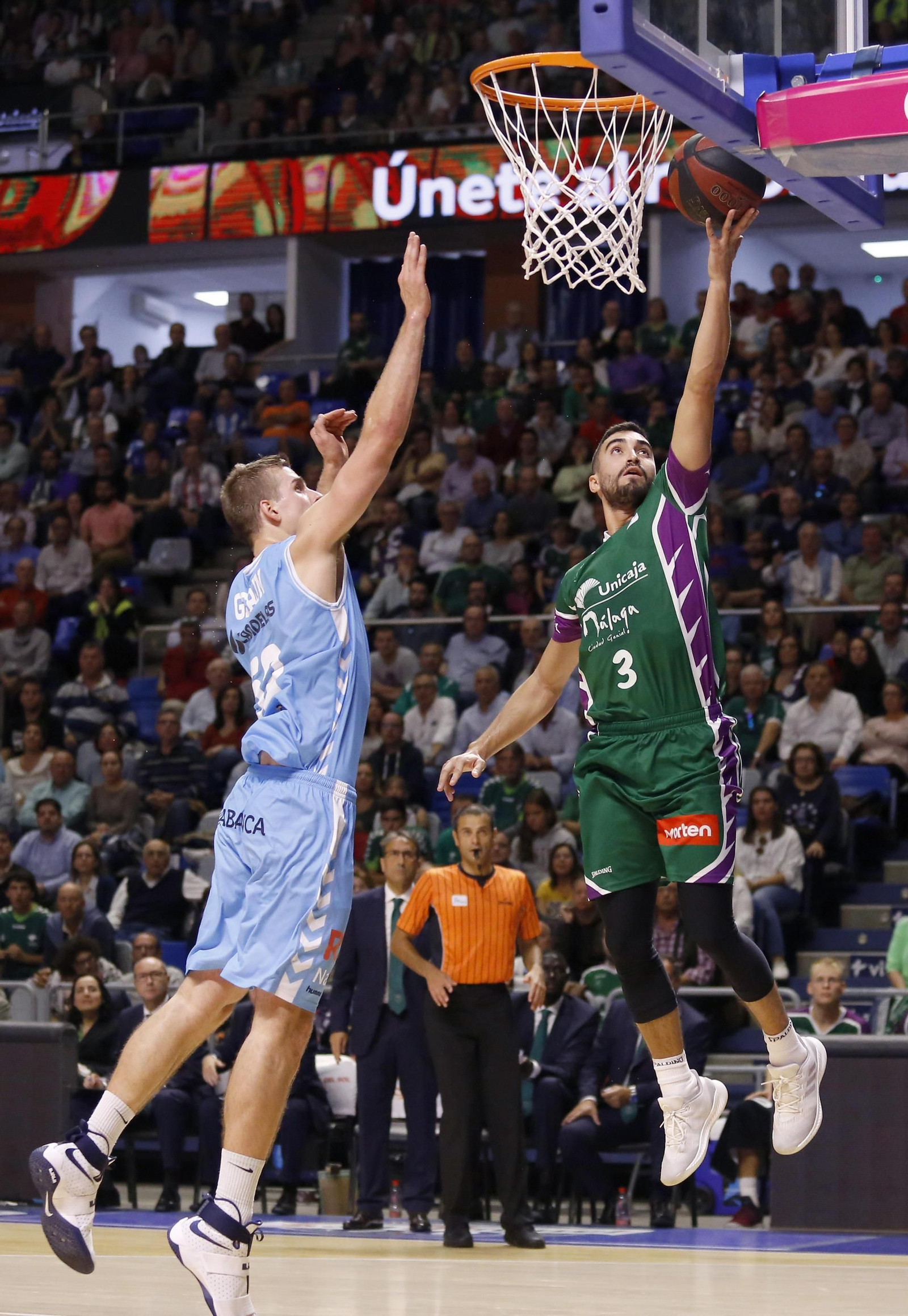 Las imágenes del Unicaja-Cafés Candelas Breogán
