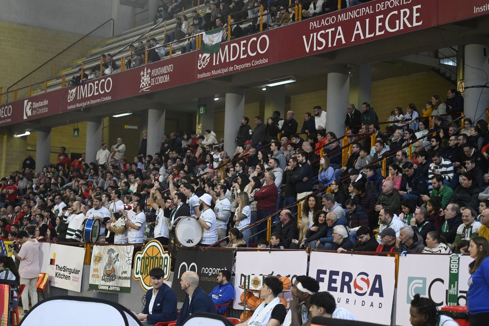 Las mejores fotos del ambiente en Vista Alegre para el Coto Córdoba - Caja 87