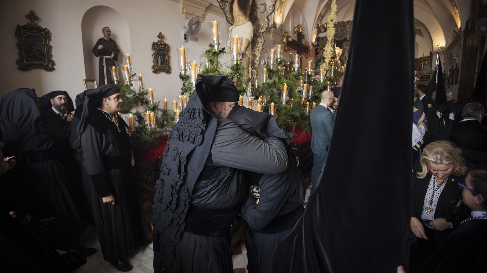 Imágenes de la Hermandad del Cristo de la Expiración en el Viernes Santo de Jerez 2025