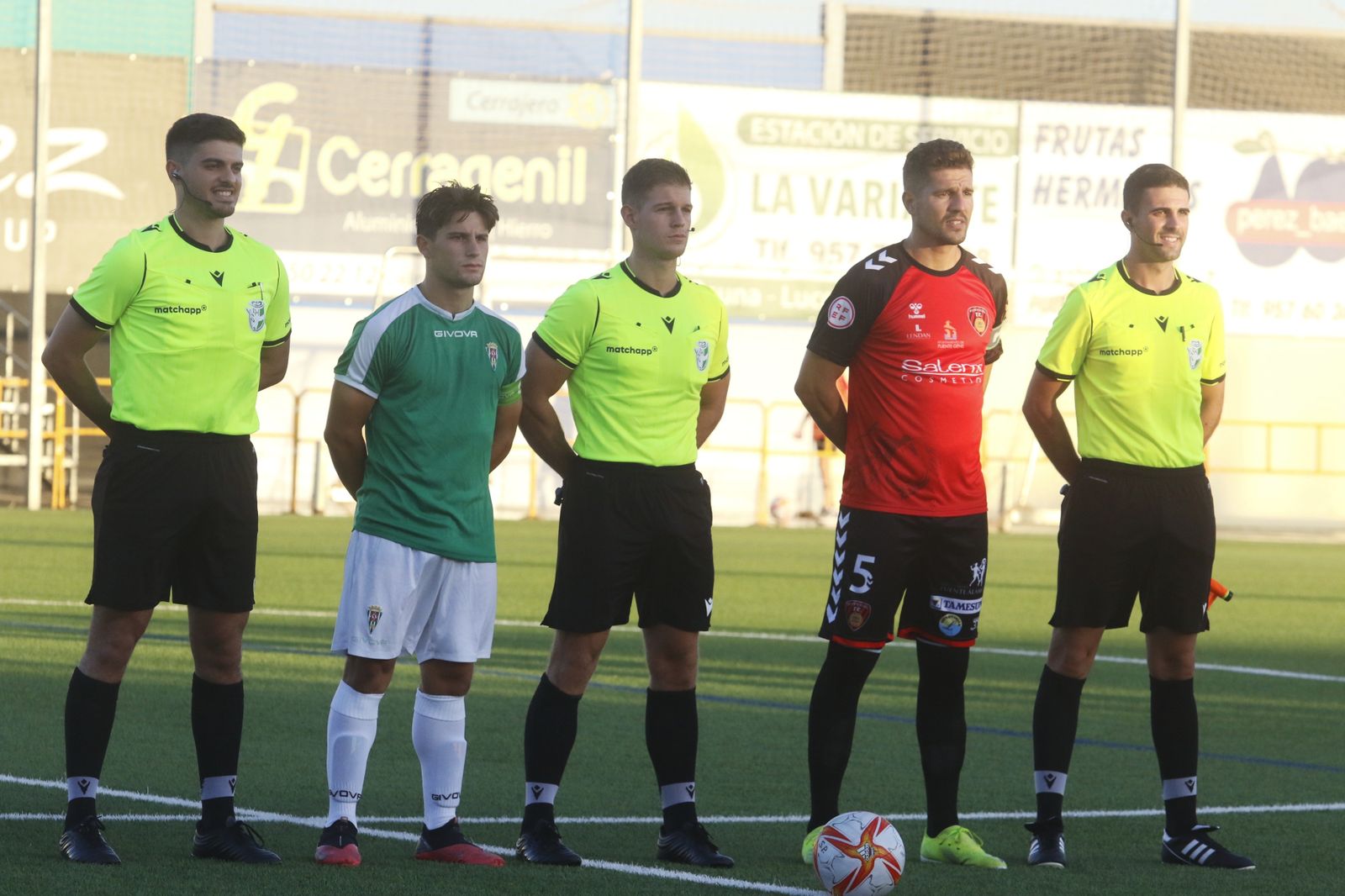 La victoria del Córdoba CF ante el Salerm Puente Genil, en imágenes