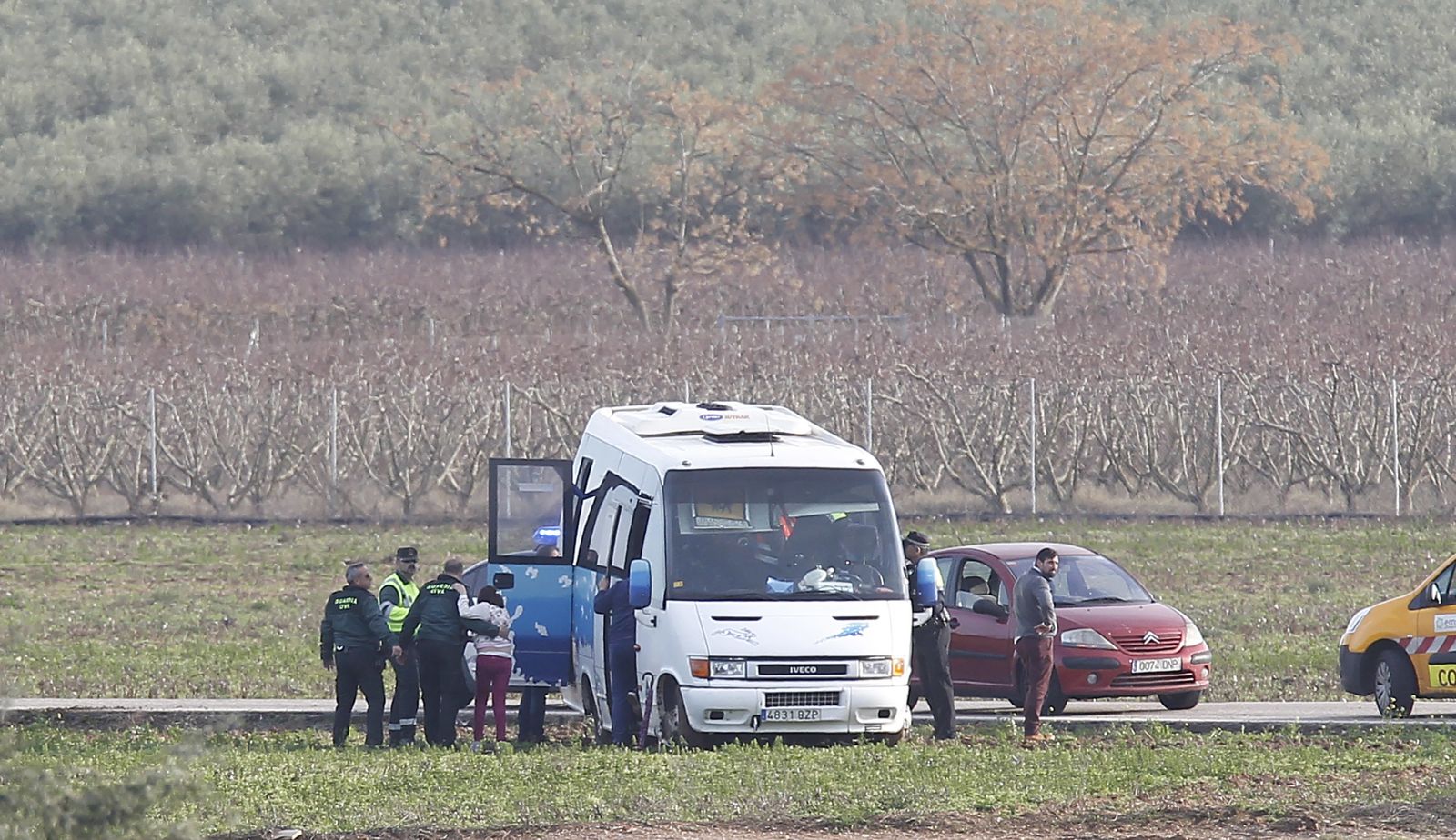 El accidente del autobús escolar, en imágenes