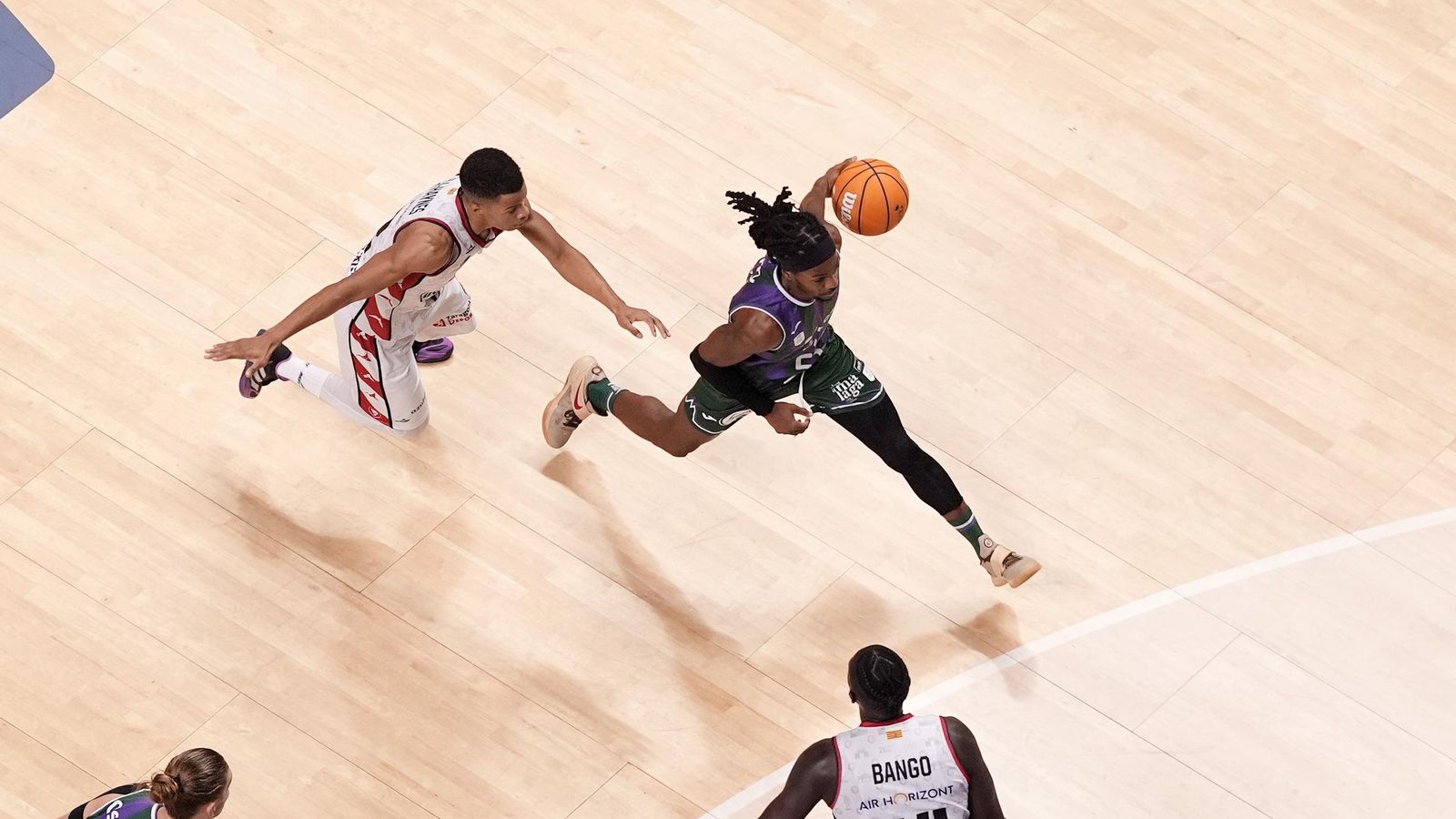 El Unicaja-Casademont Zaragoza, en fotos