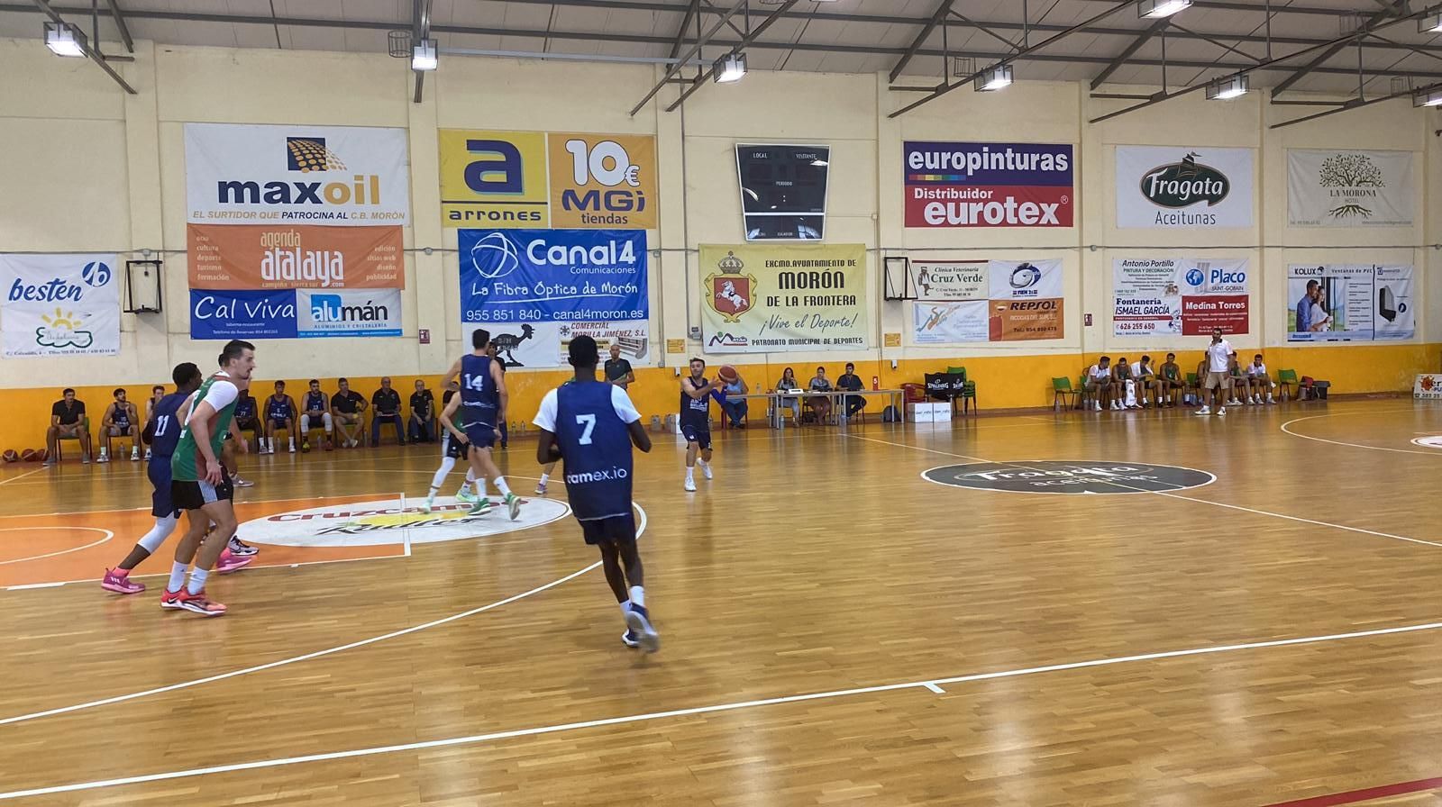 Miki Ortega conduce un ataque de Udea en Morón.