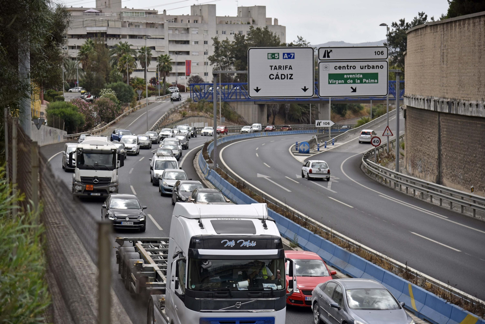 Vehículos en la A-7