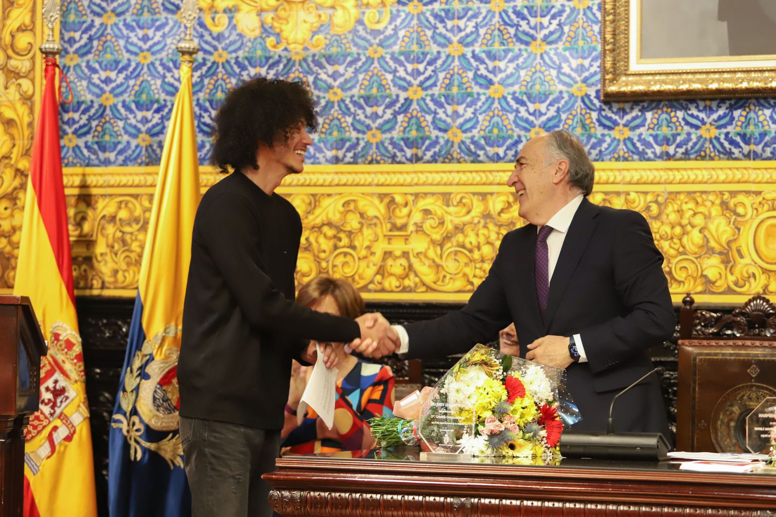 Imágenes del homenaje a Concepción Villaescusa y Cristina Orozco en Algeciras por el 8-M