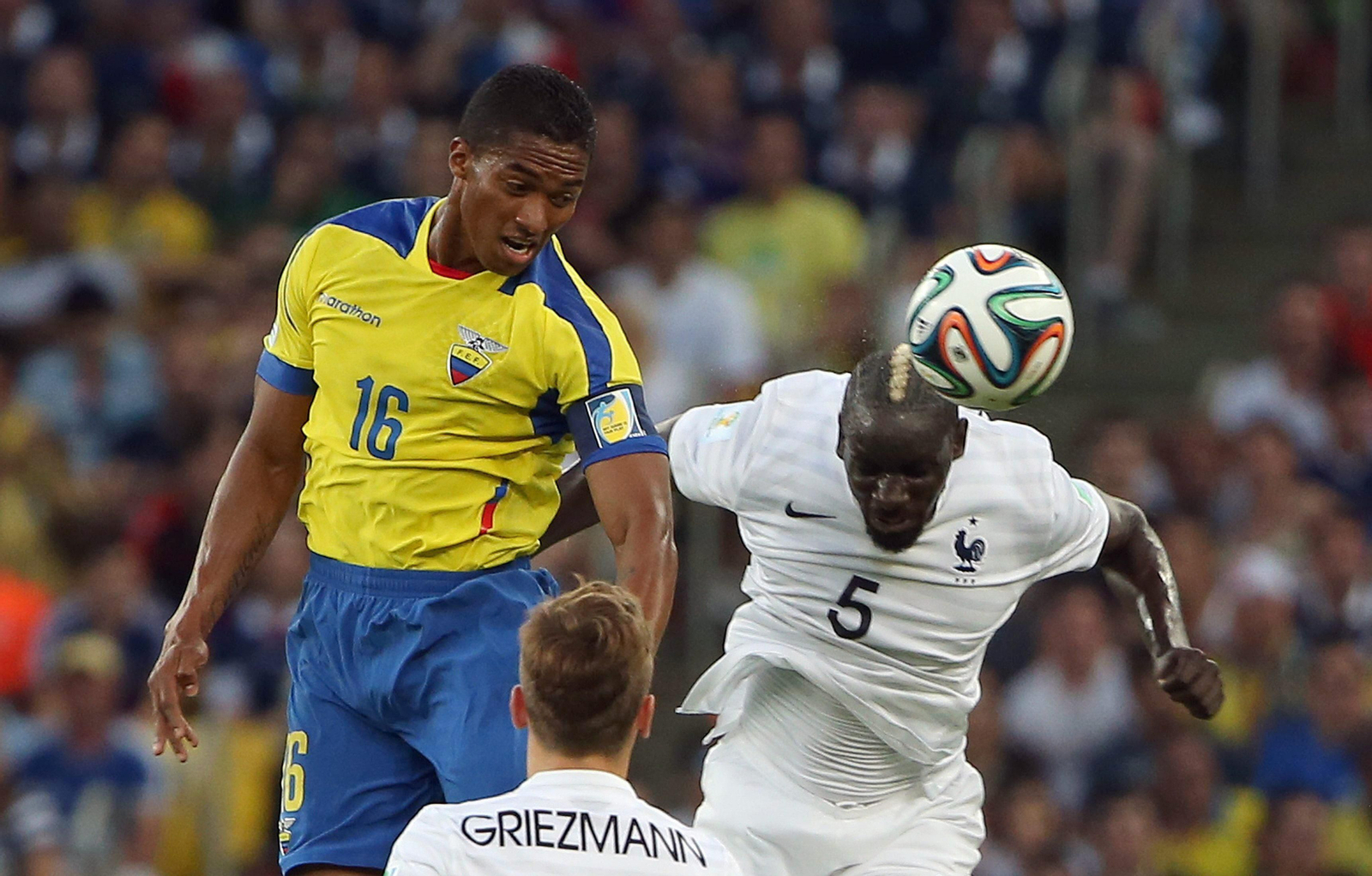 El ecuatoriano Antonio Valencia (Recre, 2005/06), durante el partido de su selección con Francia en el Mundial de 2014.