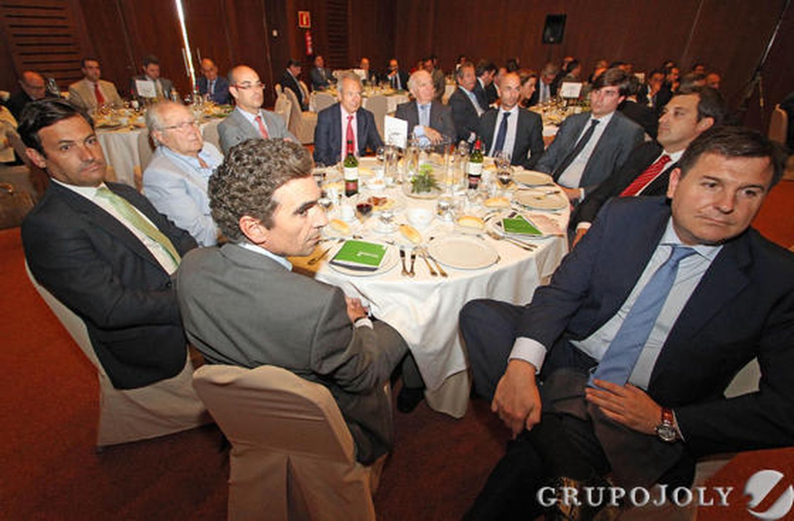 Antonio Gálvez, Luis Ybarra, Luis Alarcón de la Oliva, Joaquín Cuesta, José Pozo, José Cañete, Álvaro Guillén, Juan Antonio Hidalgo, Miguel Ángel Jiménez, y Felipe Pulido.

Foto: Belen Vargas/Juan Carlos Vazquez/Manuel Gomez