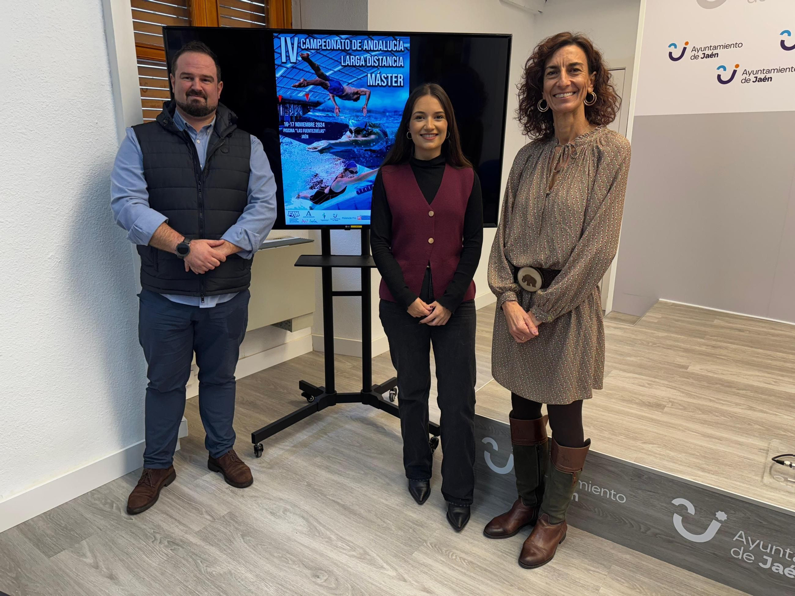 Antonio Martos, Ana Núñez y Ana María Martínez, en la presentación del evento.