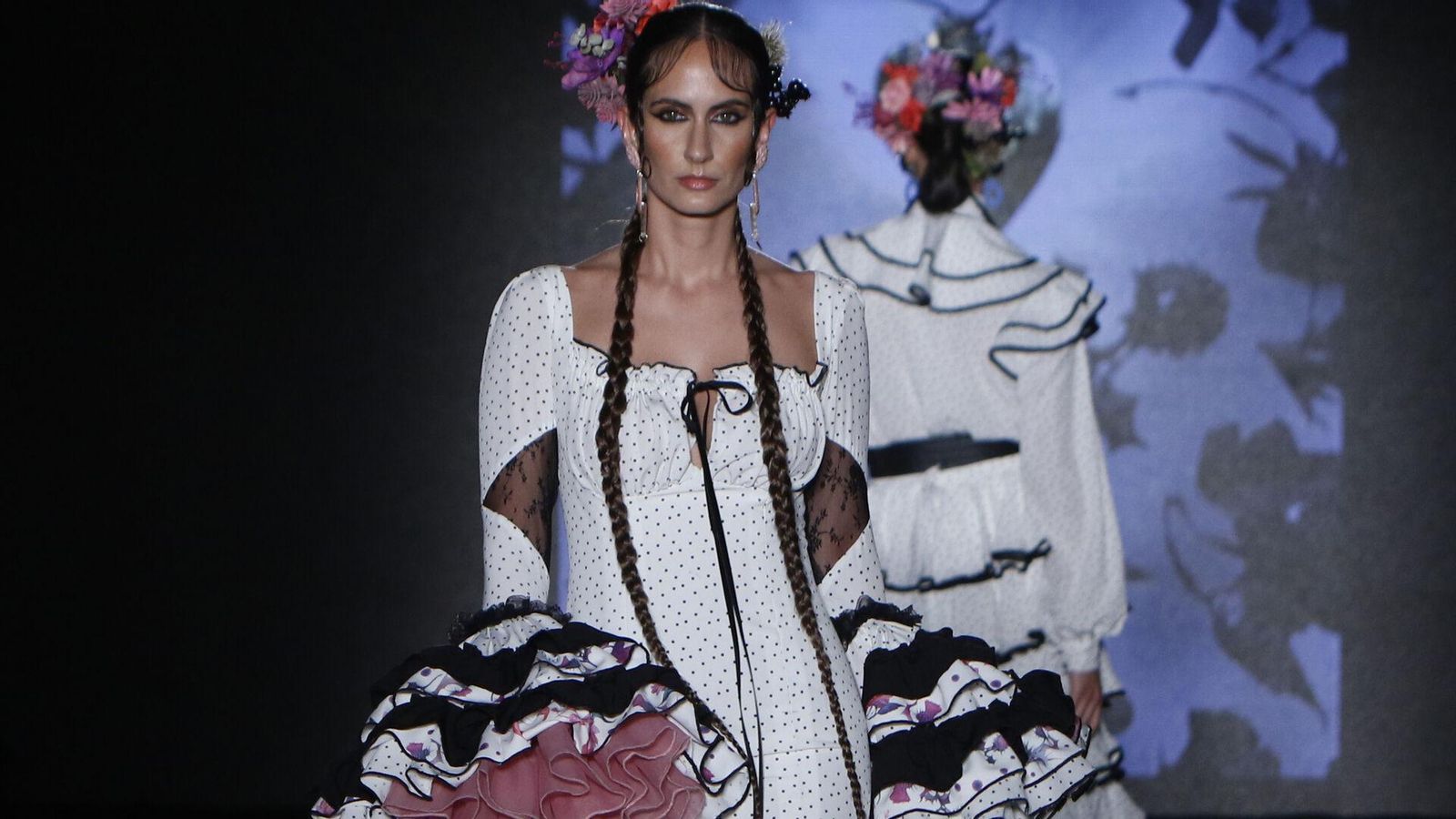 Uno de los diseños de la colección 'Amarre', de Javier Mojarro, visto en We Love Flamenco.