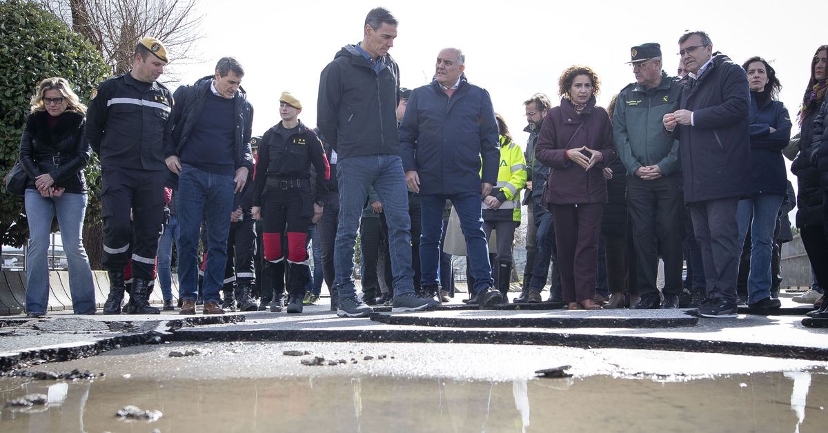 Fotos: Pedro Sánchez visita Huétor Tájar para comprobar los daños de la borrasca Leonardo
