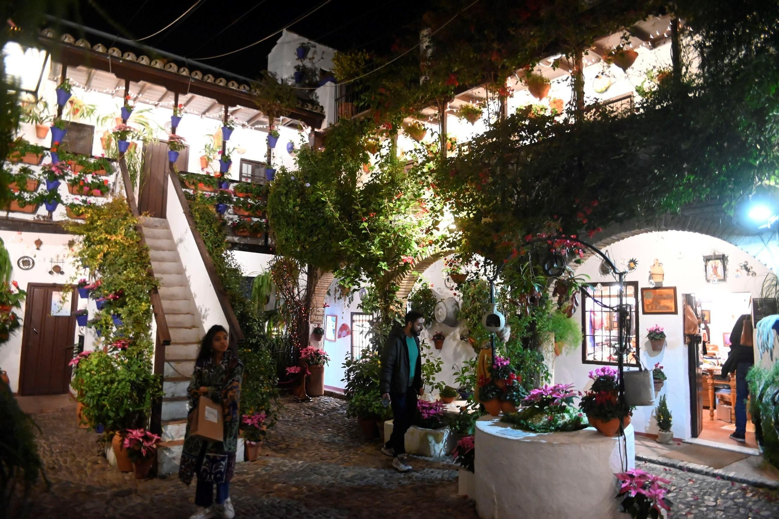 Los patios de Córdoba se llenan de alegría en Navidad