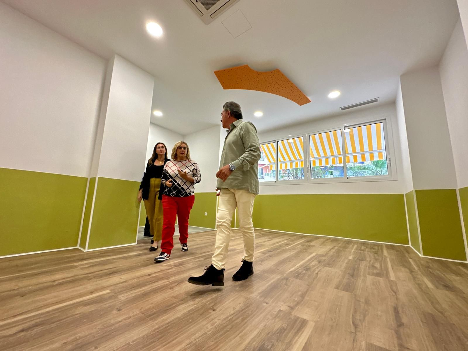 La visita institucional a la futura guardería.