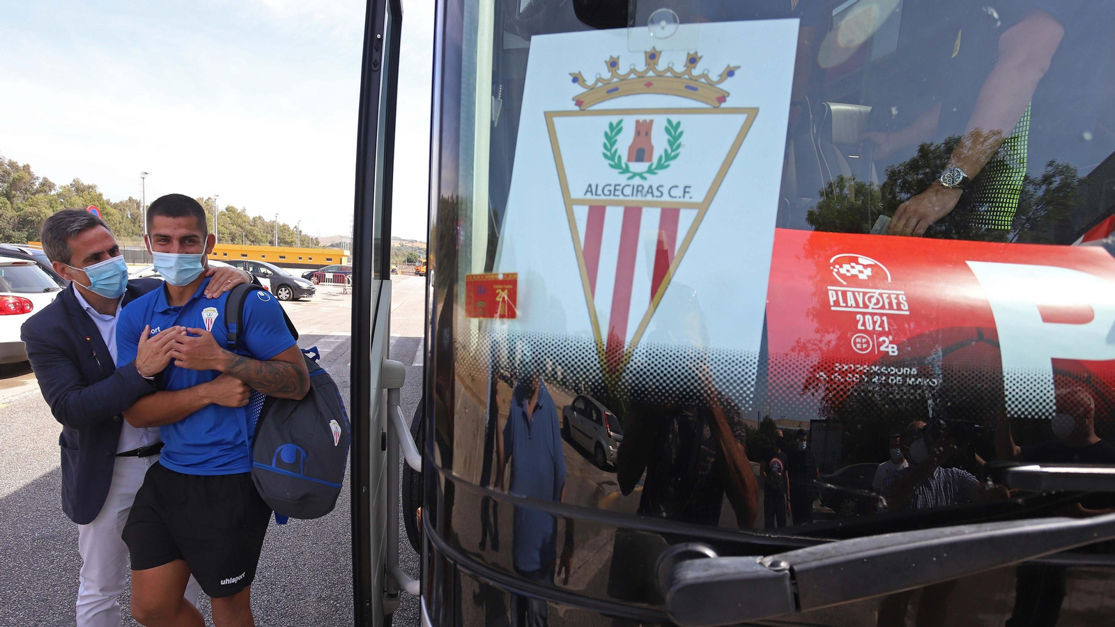 Fotos de la salida del Algeciras a la final del playoff de ascenso a Segunda