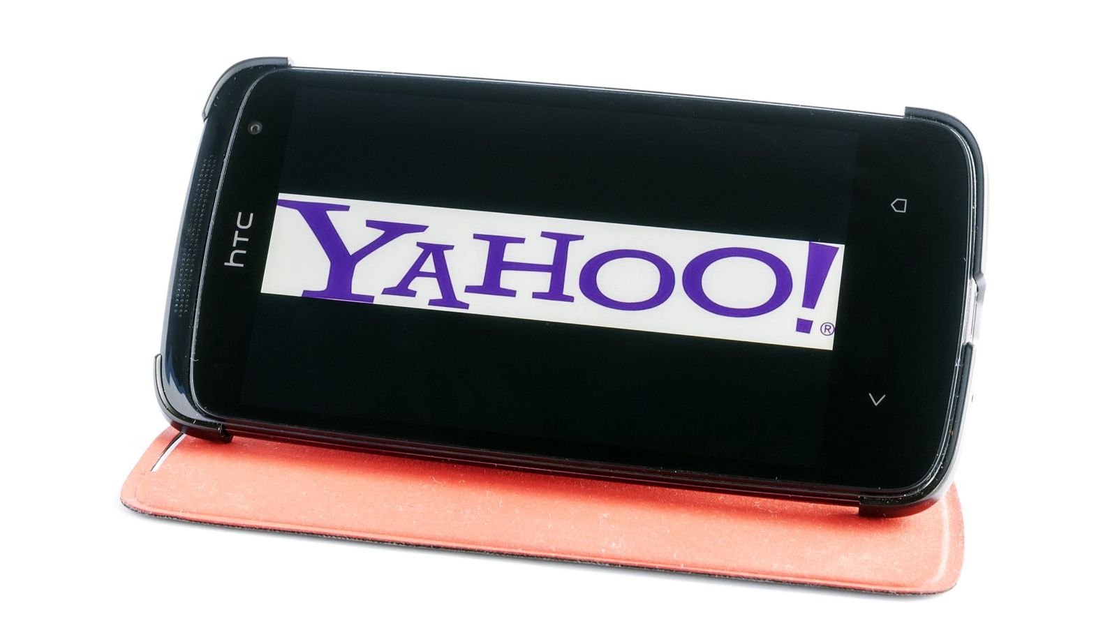 El dominio yahoo.com nace en 1995.