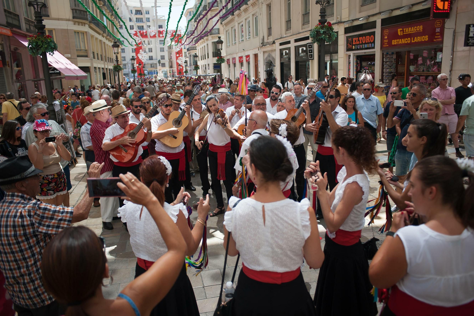 Fotos de este viernes en la Feria de Málaga Fotos de este viernes en la Feria de Málaga