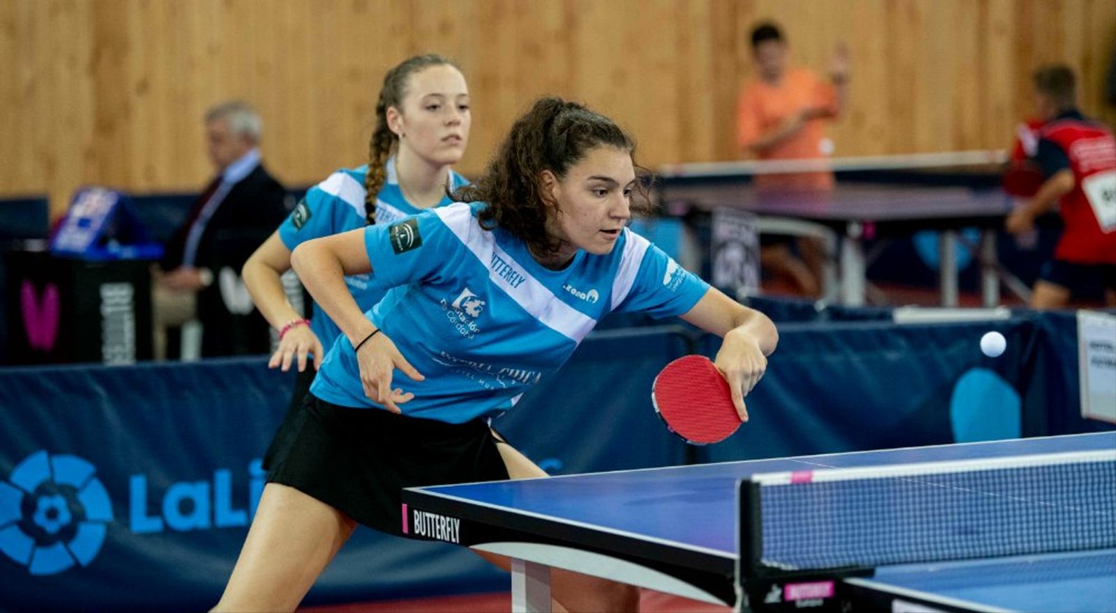 Oro juvenil y bronce sub’23 para Ana Vértiz en el Campeonato de España de tenis de mesa