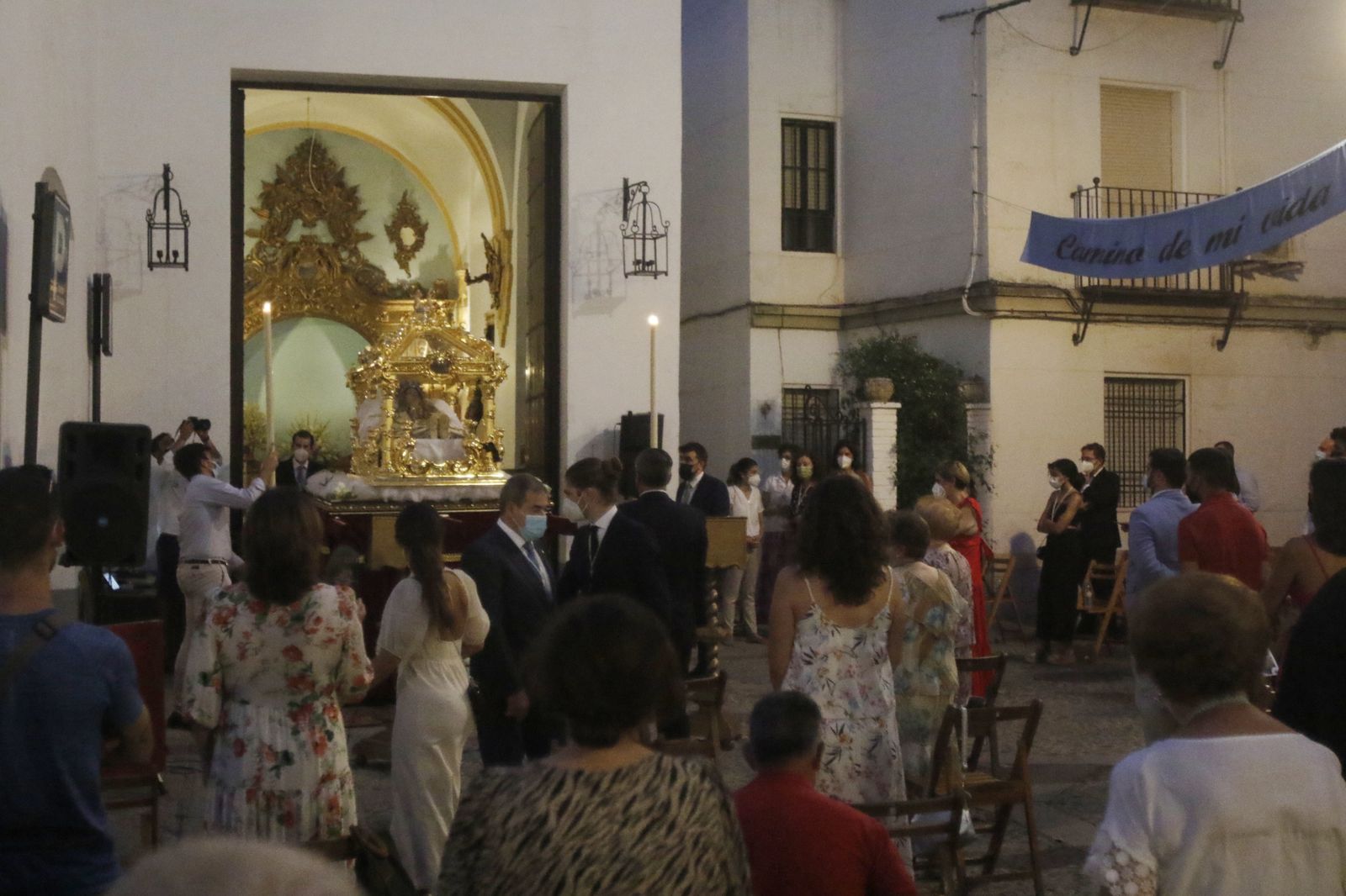 La hermandad de la Virgen del Tránsito de Córdoba celebra su festividad, en imágenes
