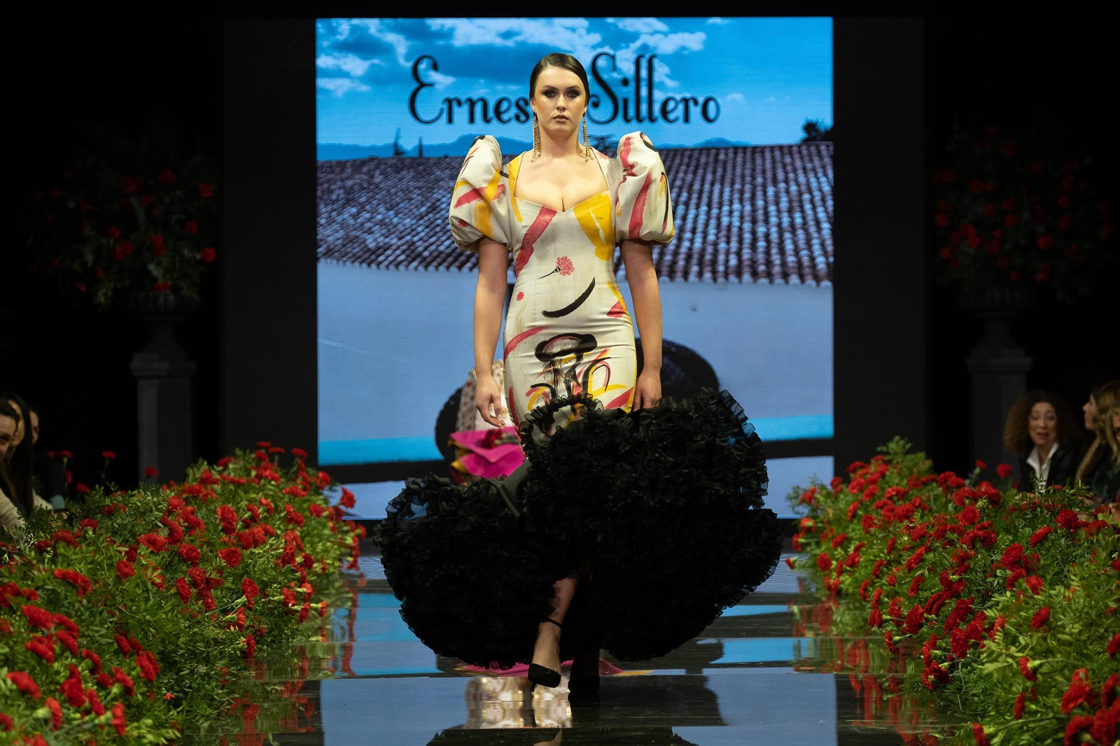 Desfile de Ernesto Sillero en la Pasarela Flamenca Jerez Tío Pepe 2023