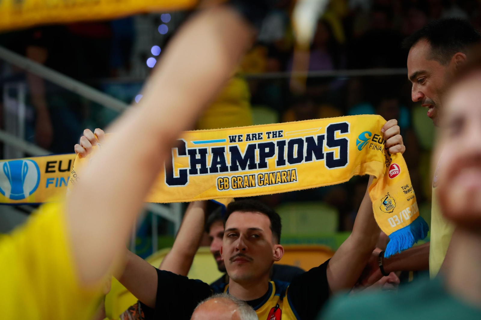 Búscate en las gradas del Gran Canaria-Unicaja