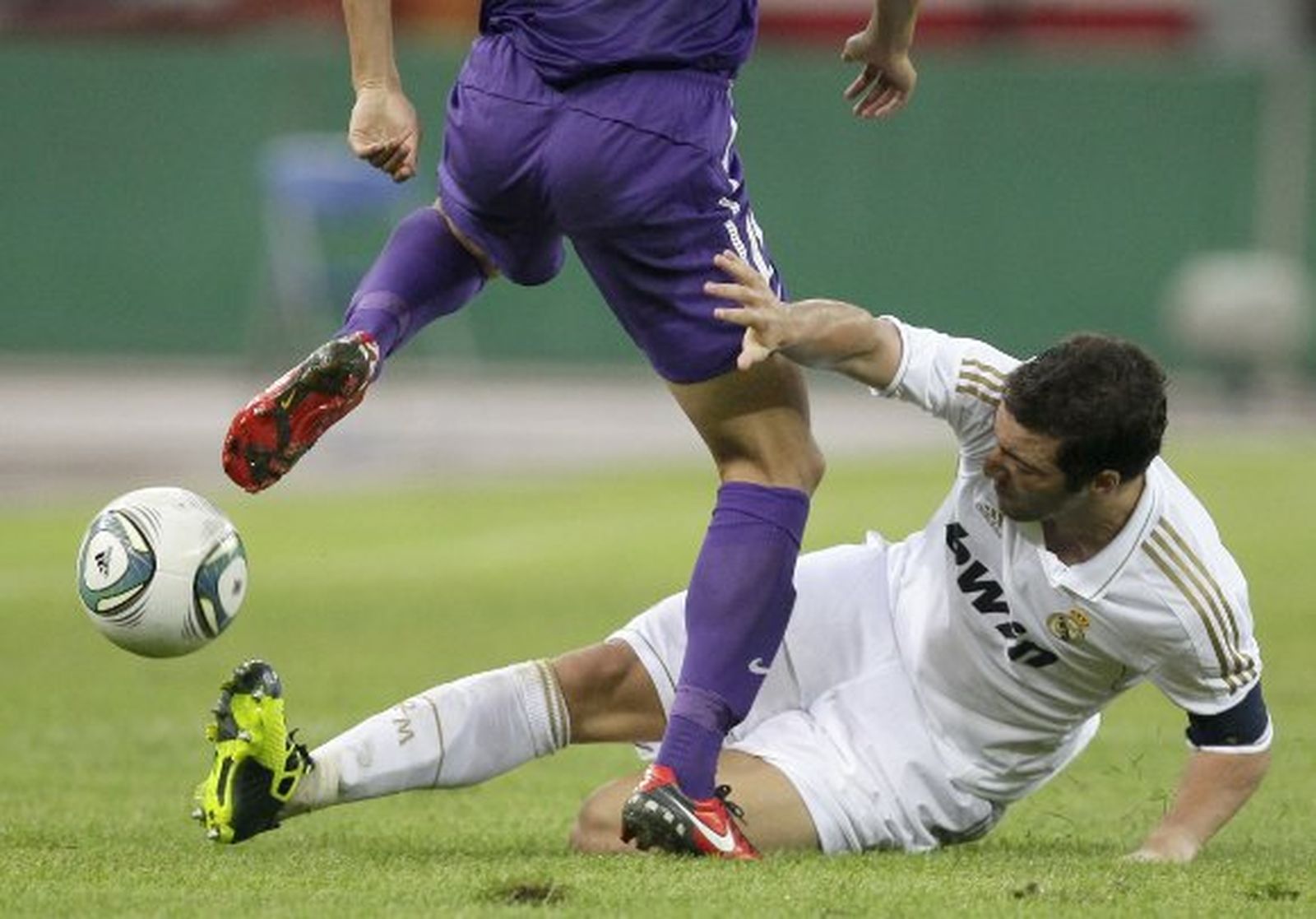 Goleada con los ojos cerrados (0-6)